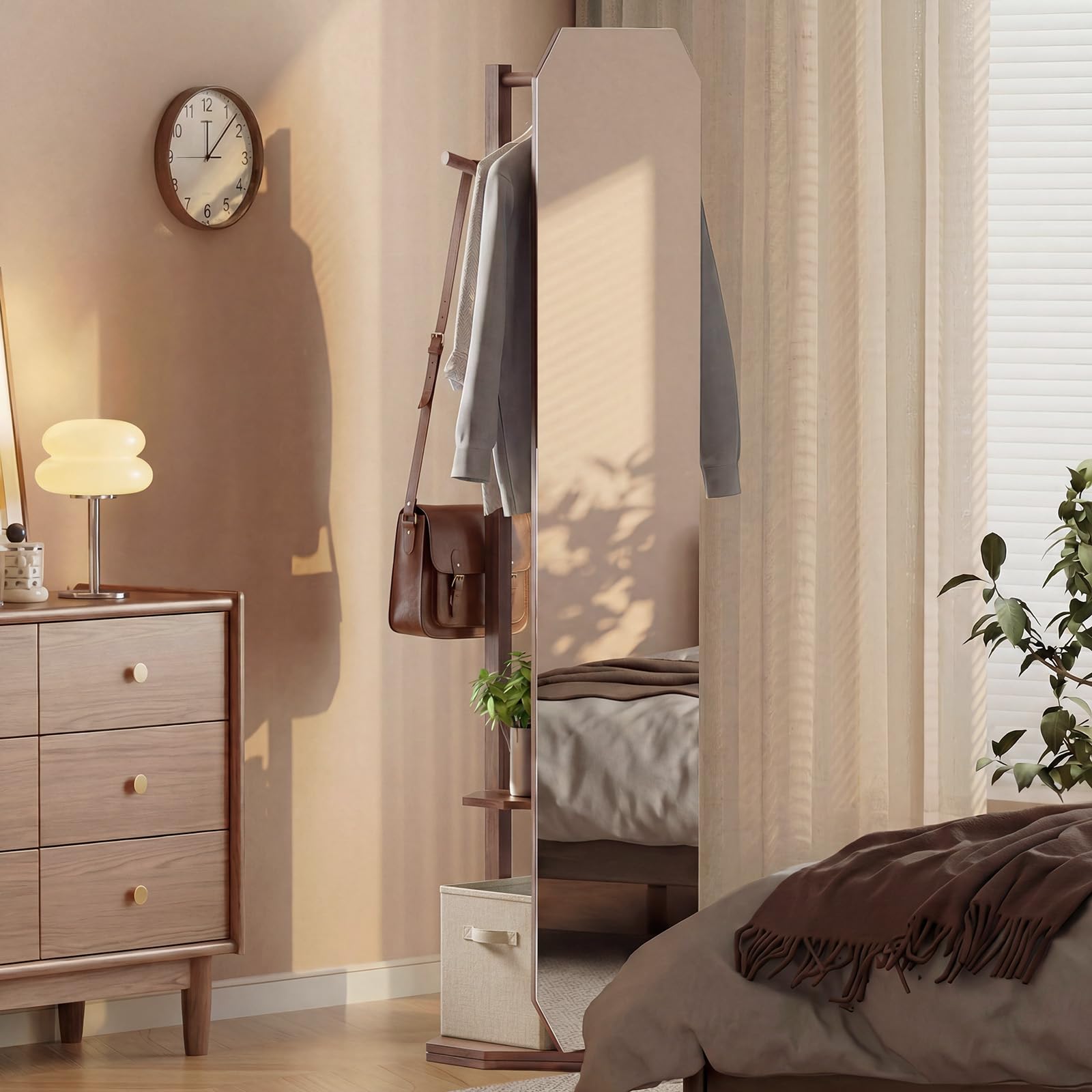 COSTWAY Miroir sur Pied, Grand Miroir avec Porte-Manteau, Base Pivotante à 360°, Cadre en Bois Massif, 2 Étagères de Rangement, 4 Crochets, Barre, pour Chambre Salon (39,5 x 39,5 x 166,5 cm,Noyer)