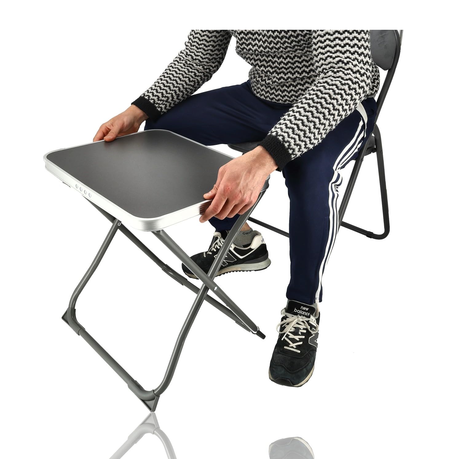 Set tavolo e sedia da campeggio grigio – Tavolo da campeggio e sgabello 2 in 1 con tavolo pieghevole, sedia pieghevole in velluto, tavolo pieghevole compatto per 1 persona, balcone, roulotte, giardino