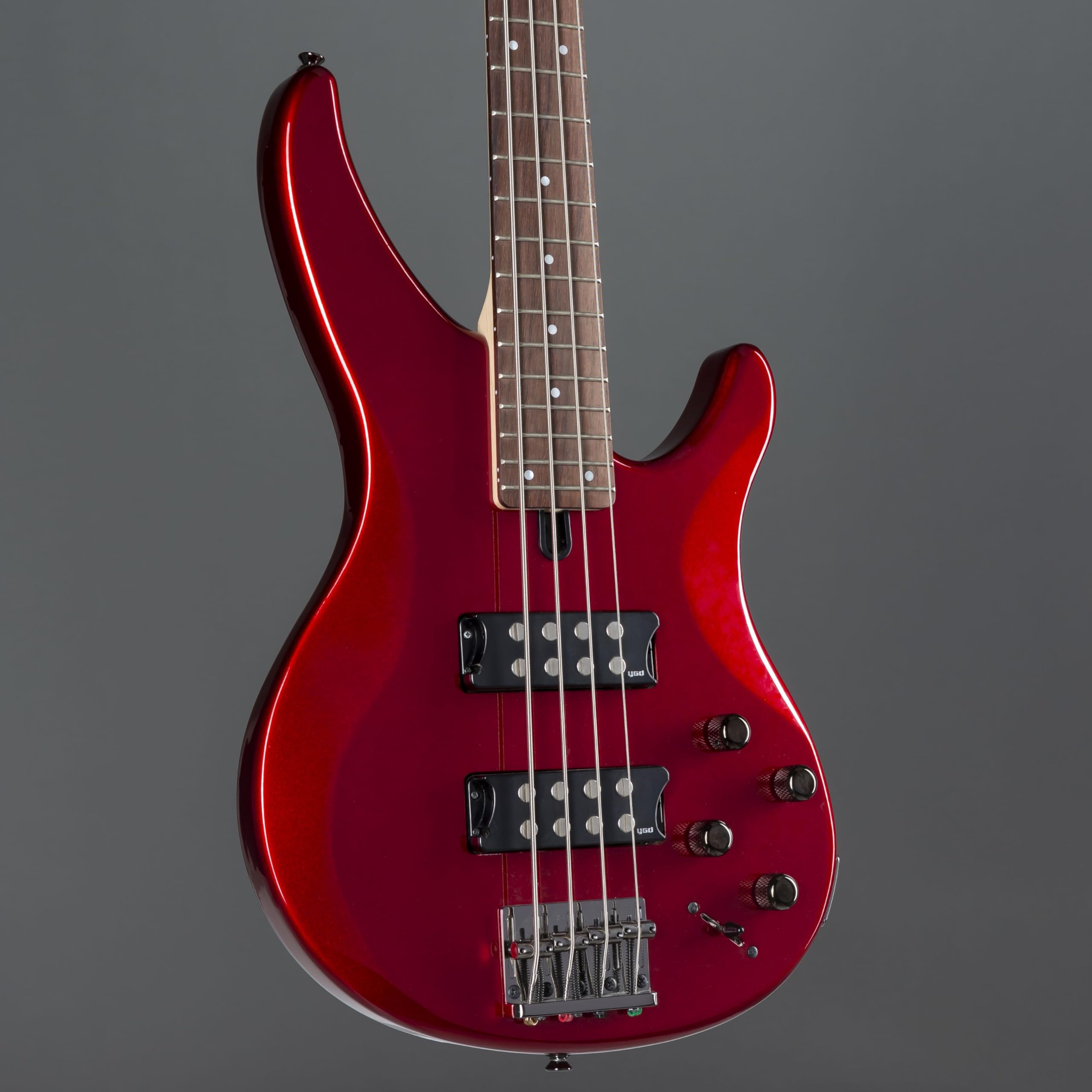 Yamaha TRBX304 CAR - Bajo eléctrico de 4 cuerdas, color rojo manzana caramelo