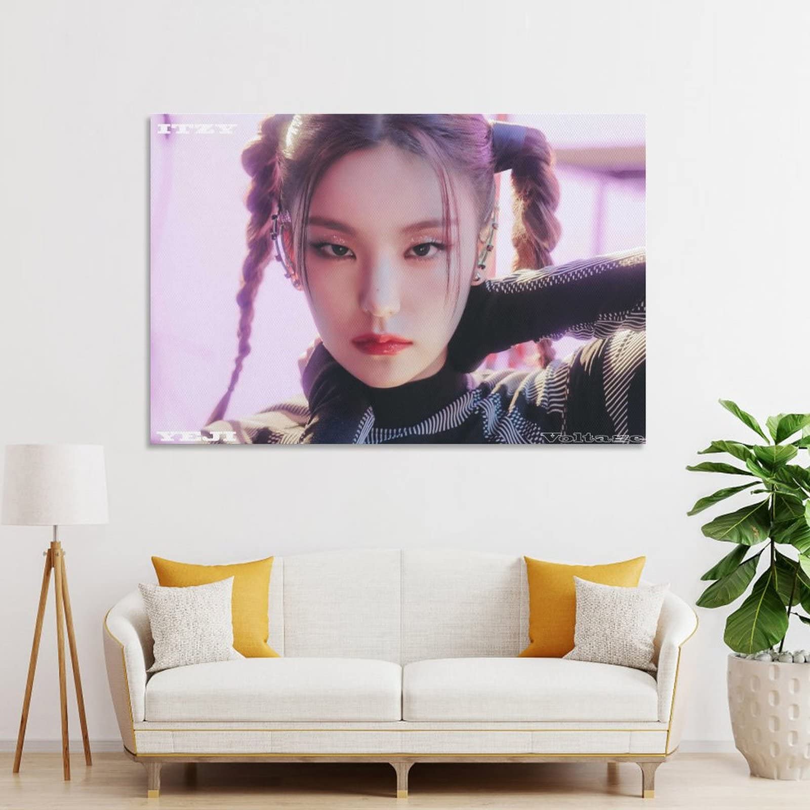Amazon｜Yejiイェジ黃禮志 ITZY イッジ Kpop 『 Voltage 』ver.2 写真 