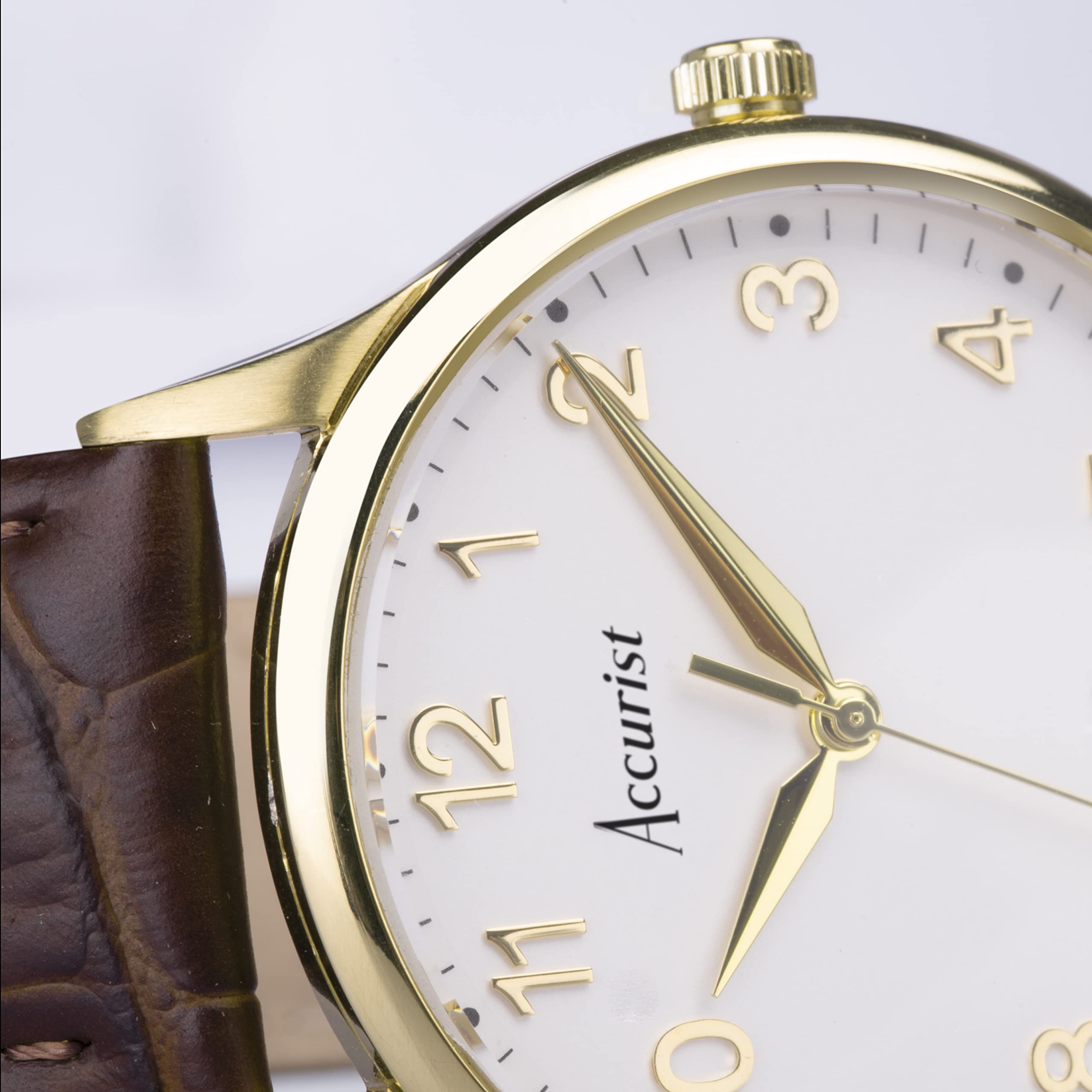 Accurist Orologio al quarzo da uomo classico da 37 mm con display analogico