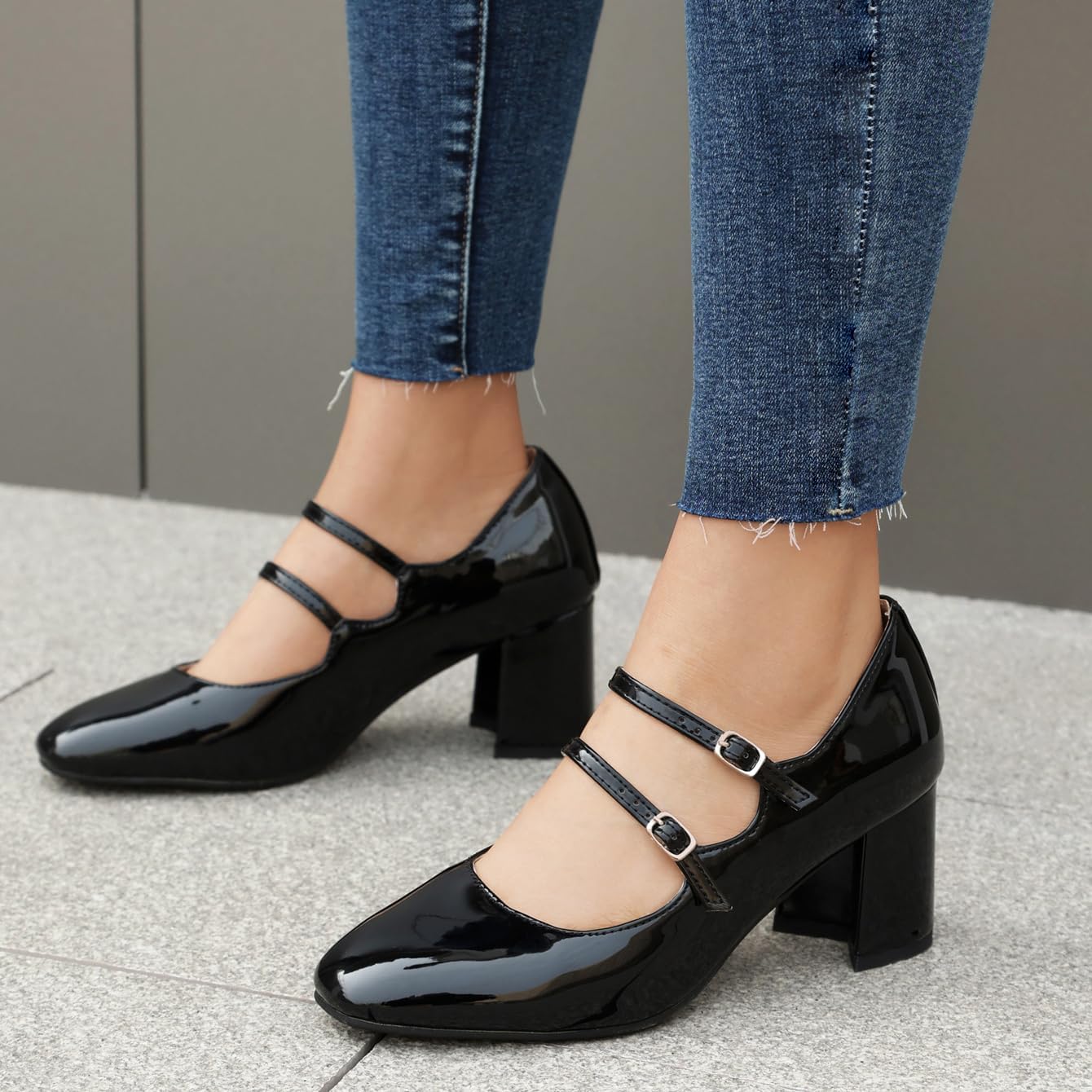 Women's Closed Square Toe Block Heel Mary Jane Double Strap Chunky Patent High Heels Pumps Wedding Office Work Dress Shoes