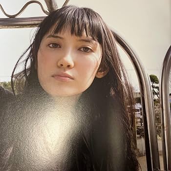 Amazon.co.jp: 市川紗椰 ／ 直筆サイン入り写真集 夜が明けたら