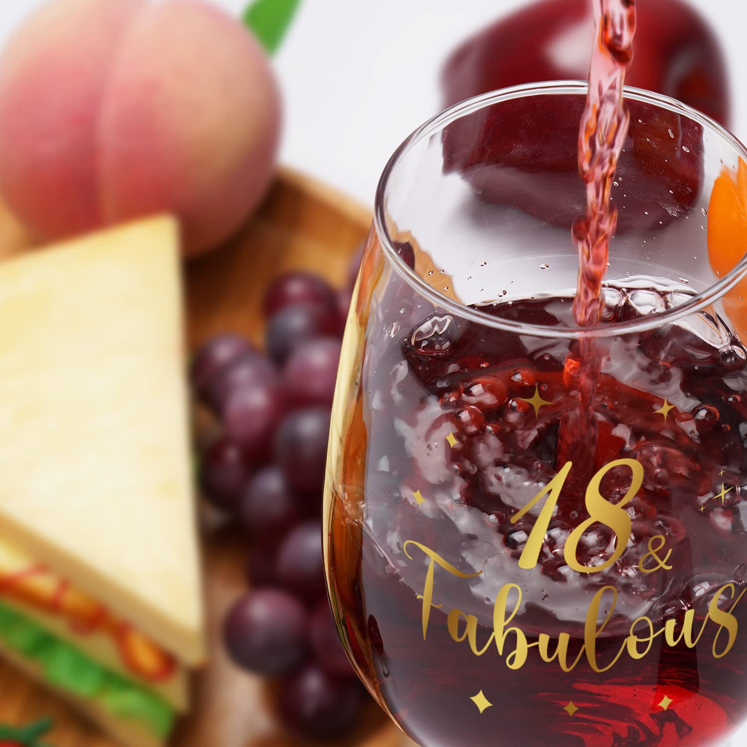 Drank Cadeau 18 jaar - 10 meest gekozen drank geschenken voor een 18 jarige - Drank Cadeau