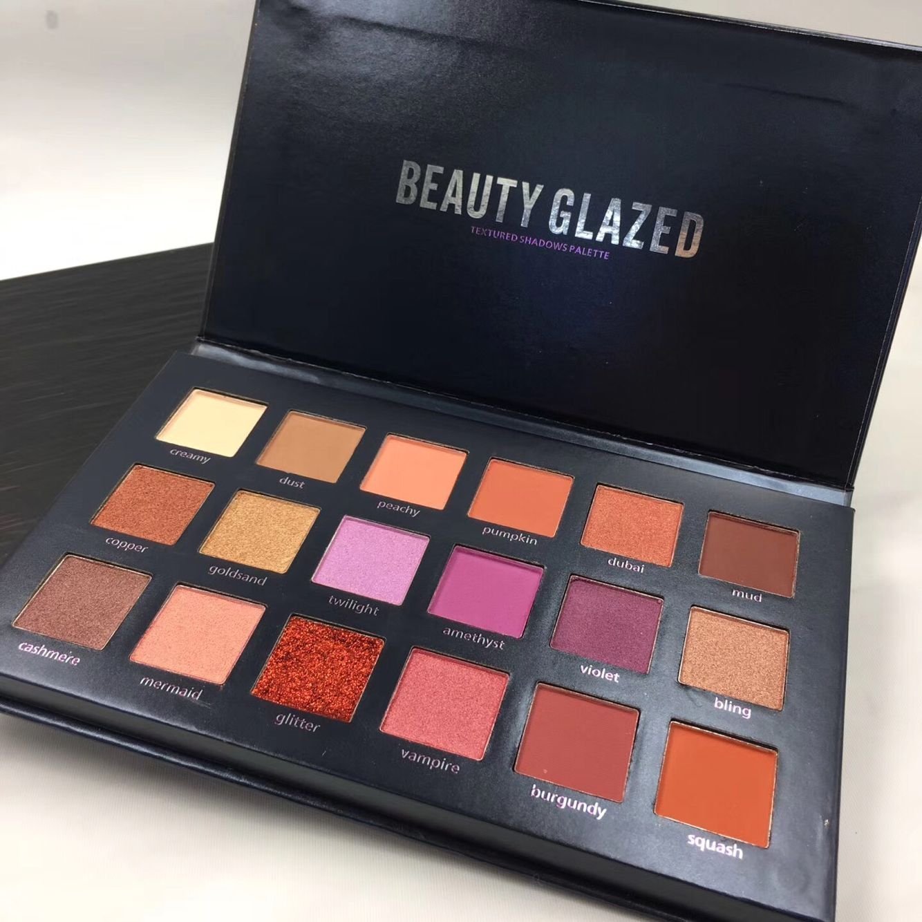 Beauty Glazed 18 Colors Shimmer Rose Gold Textured Eyeshadow