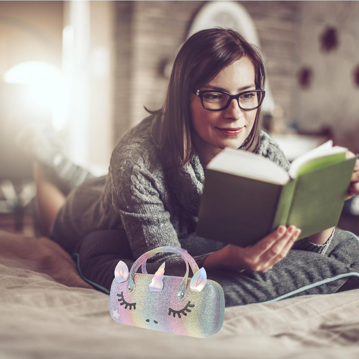 Alipis Portable Eyeglasses Case Pu Leather Handheld Spectacle Storage Box Creative Cat Design Sunglasses Organizer for Travel and Daily Use