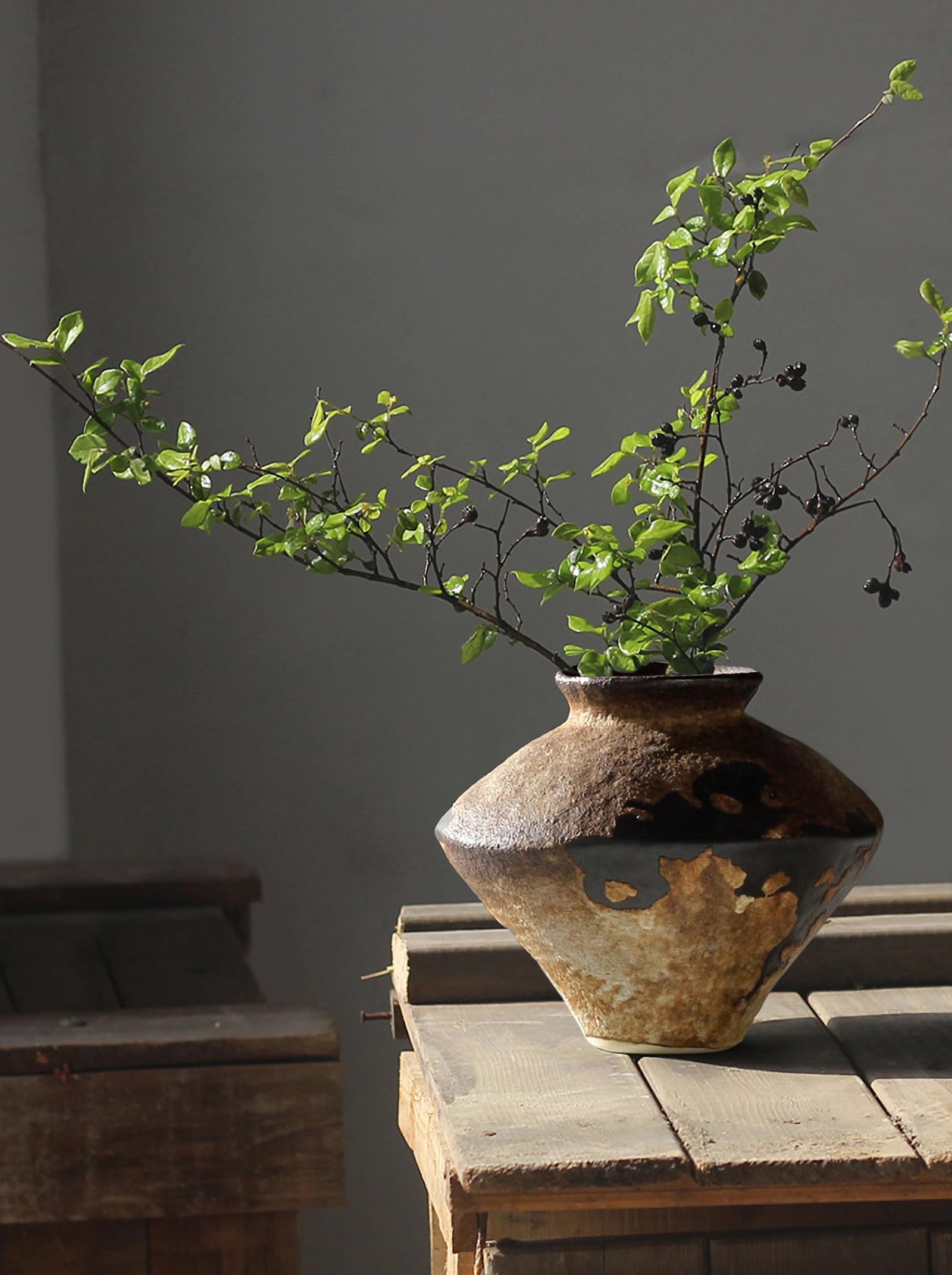 Jingdezhen - Jarrón rústico de cerámica marrón hecho a mano para plantas frescas y secas, centro de mesa, jarrón Wabi Sabi, decoración de casa de campo 6