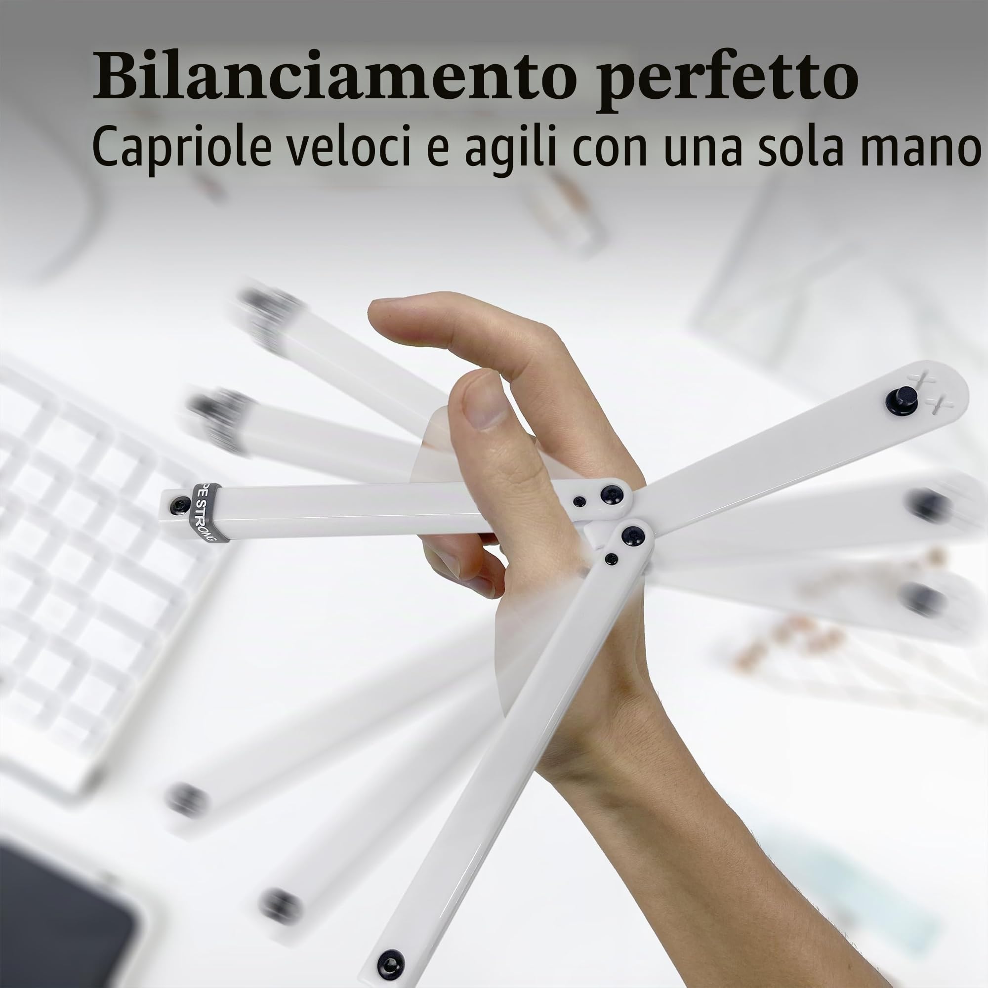 Larqeti, Strumento di allenamento per balisong pieghevole in plastica, robusto e leggero, eccellente equilibrio, strumento di allenamento per principianti