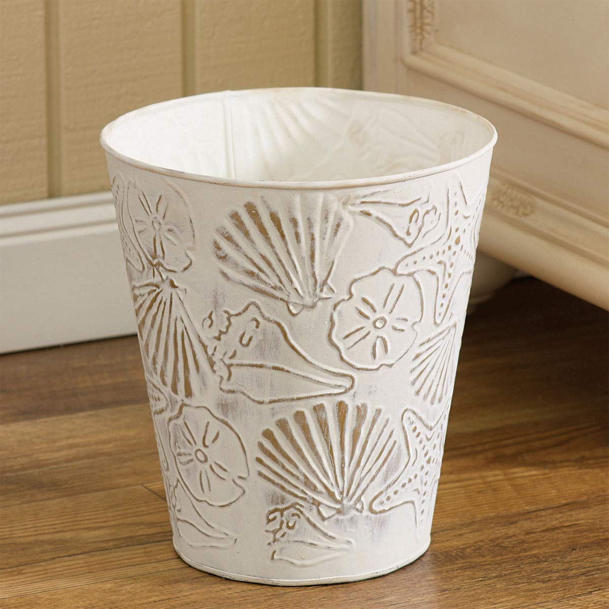 BLACK FOREST DECOR Coastal Shells Waste Basket - Nautical White Iron Trash Can - 9" Dia. x 10" H
