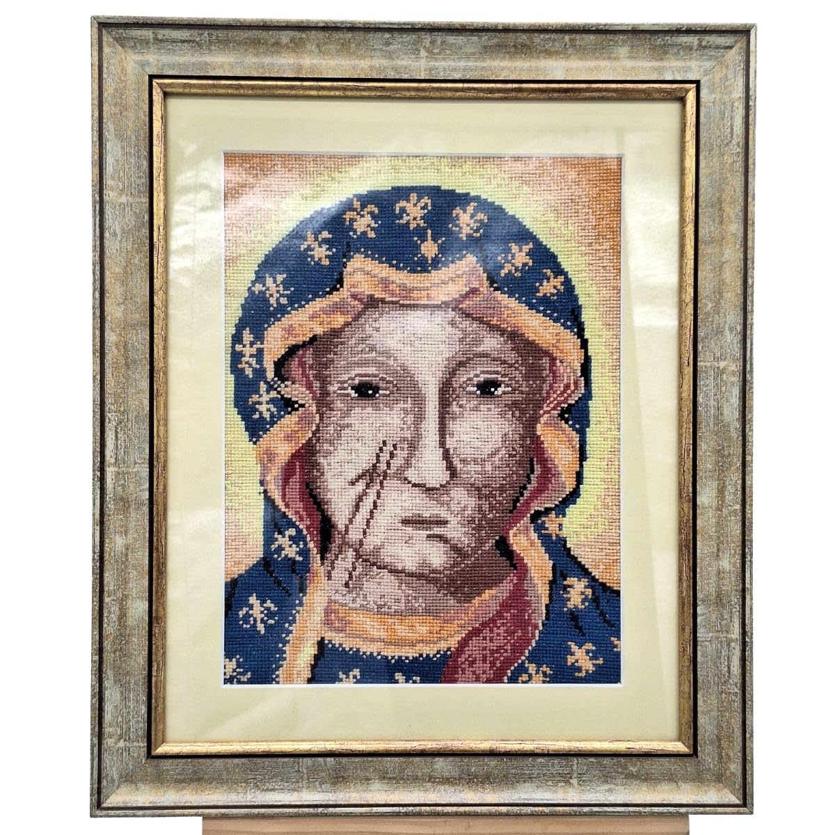 Obraz Matka Boska Częstochowska Haft Krzyżykowy Ręcznie Robiony 39x32 cm w Drewnianej Ramie za Szkłem, Dekoracja Religijna do Salonu Sypialni, Produkt Polski Angelos