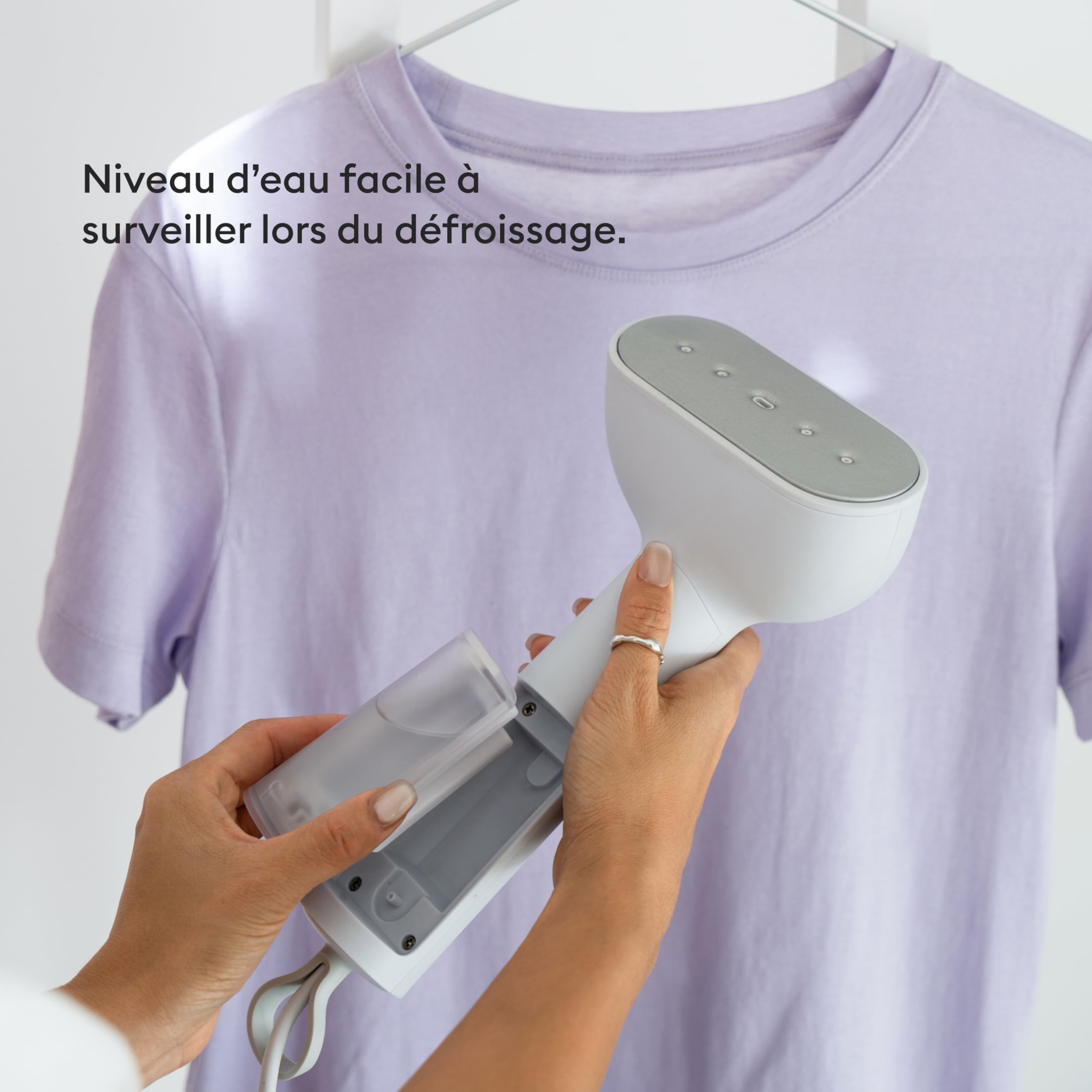 Steamer Portable Steamery Cirrus Core, 1350 W, Débit de vapeur 21 g/min ,  Chauffe en 15 secondes, Technologie Dry Steam, Boucle de suspension, Réservoir d’eau translucide, Portable, Blanc