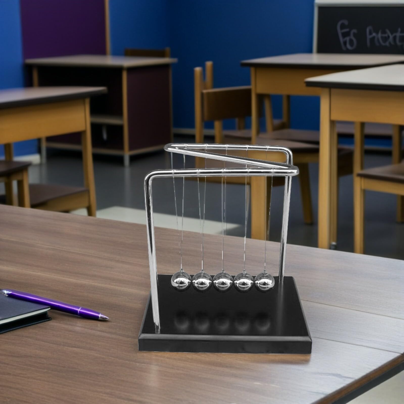 NOLITOY Pendolo a Sfera di Newton in Legno Massello Sfere Metalliche Oscillanti Decorazione da Scrivania Antistress per Ufficio e Studio Strumento Didattico di Fisica e Kit Esperimenti