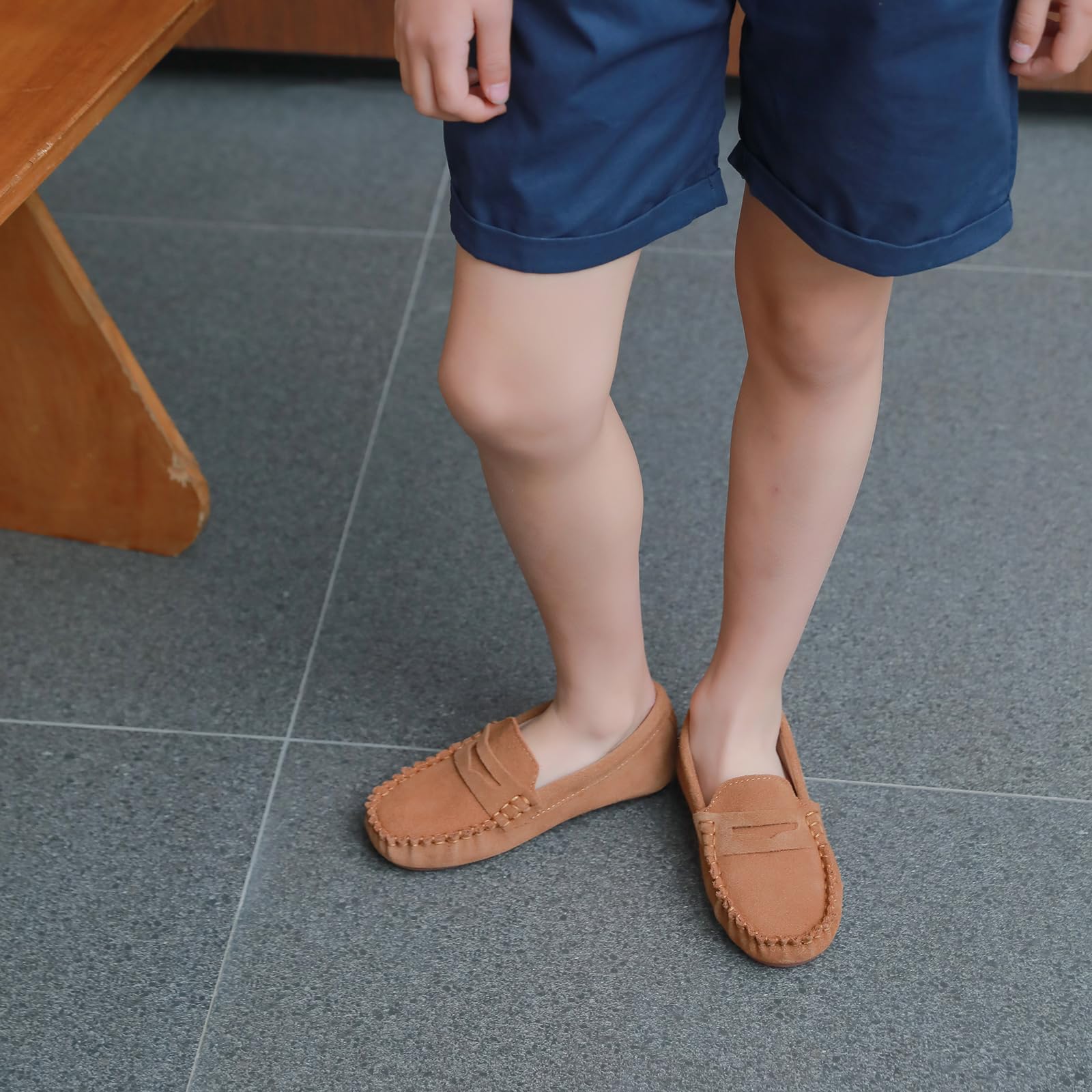WUIWUIYU Garçon Classique Mocassins Fille Formel Robe École Chaussures Chaussure d'uniforme Scolaire