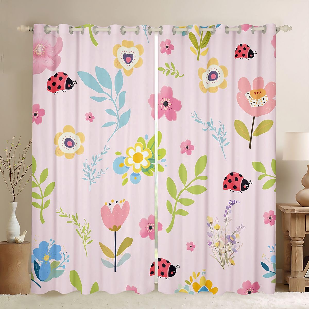 Rideau rose girly mignon pour chambre d'enfant sans lumière