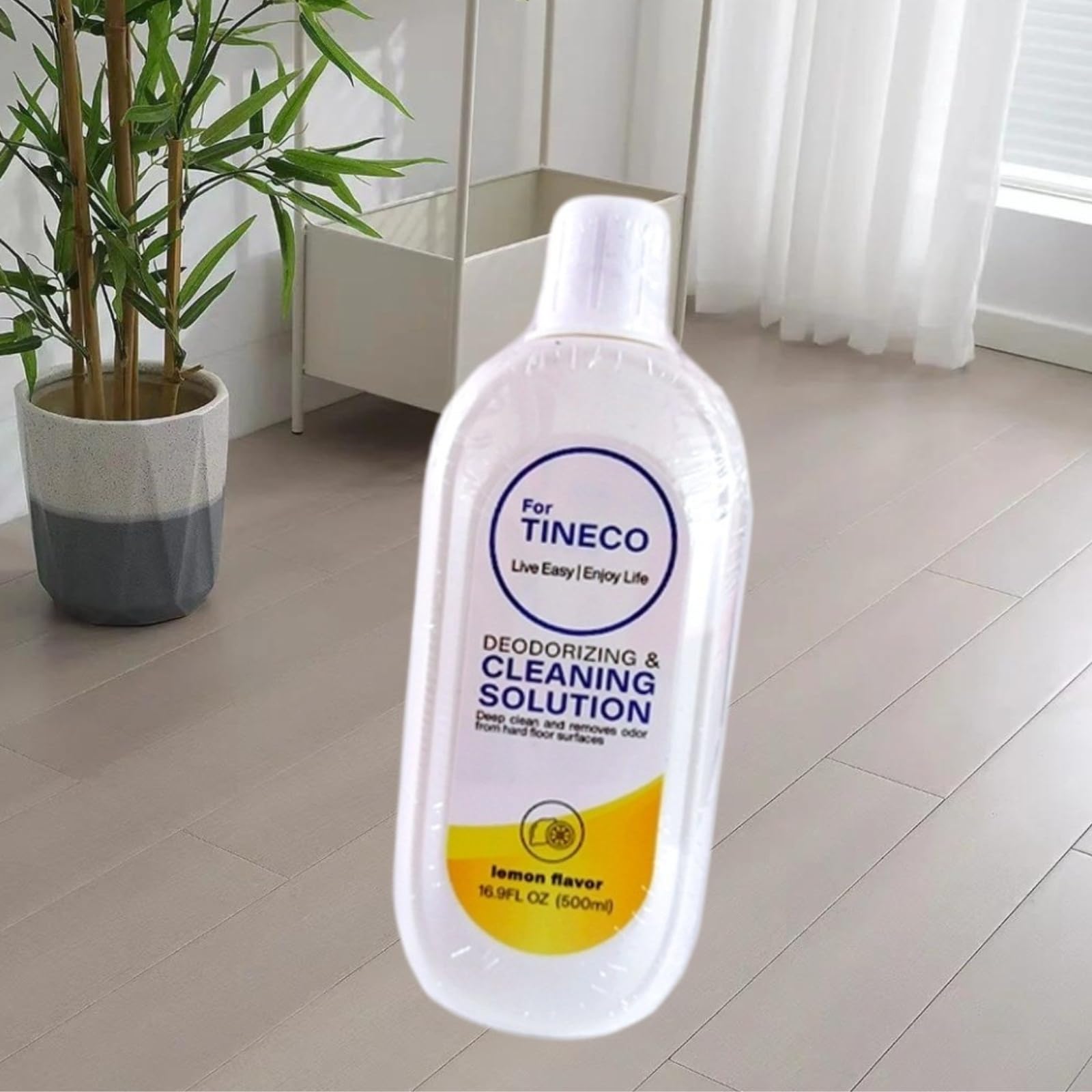 Liquide de nettoyage des sols。 500ML de solution de nettoyage à saveur de citron。 Compatible pour Tineco FLOOR ONE S5/ S5 Combo/ S5 Pro / S5 Pro。 Tous les accessoires d’aspirateur robot de la série(Se