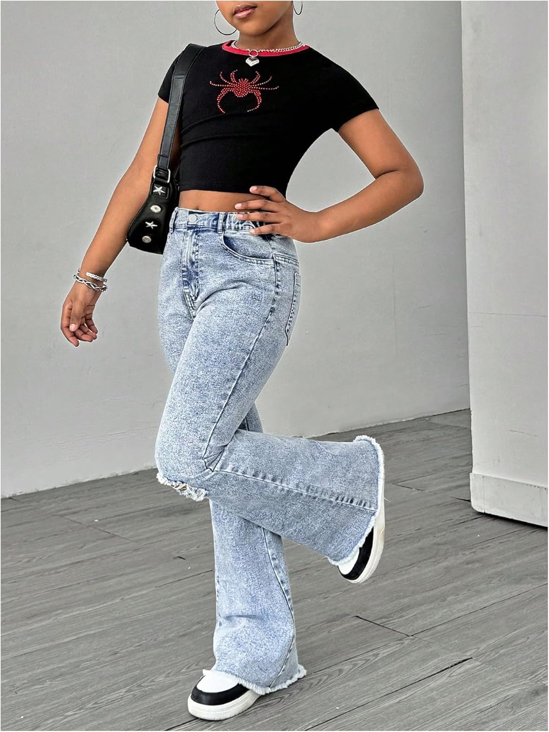 WDIRARA Girl's Ripped Flare Jeans Distressed High Waisted Bell Bottom Denim Pants - Image 5