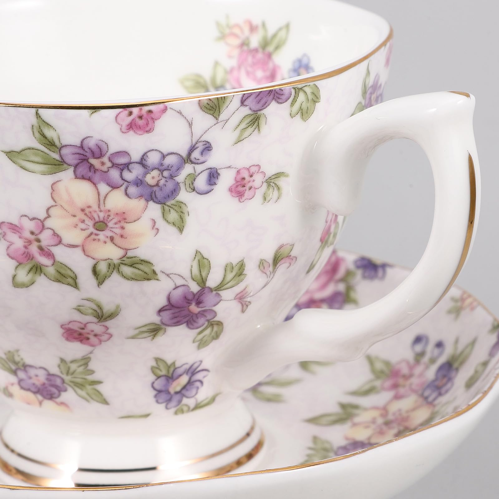 Europäisches Feinem Knochenporzellan Satz und mit Glattem Rand Kaffeetassen Leicht zu Reinigen Einzigartiges Design für Stilvollen Kaffeegenuss Zuhause