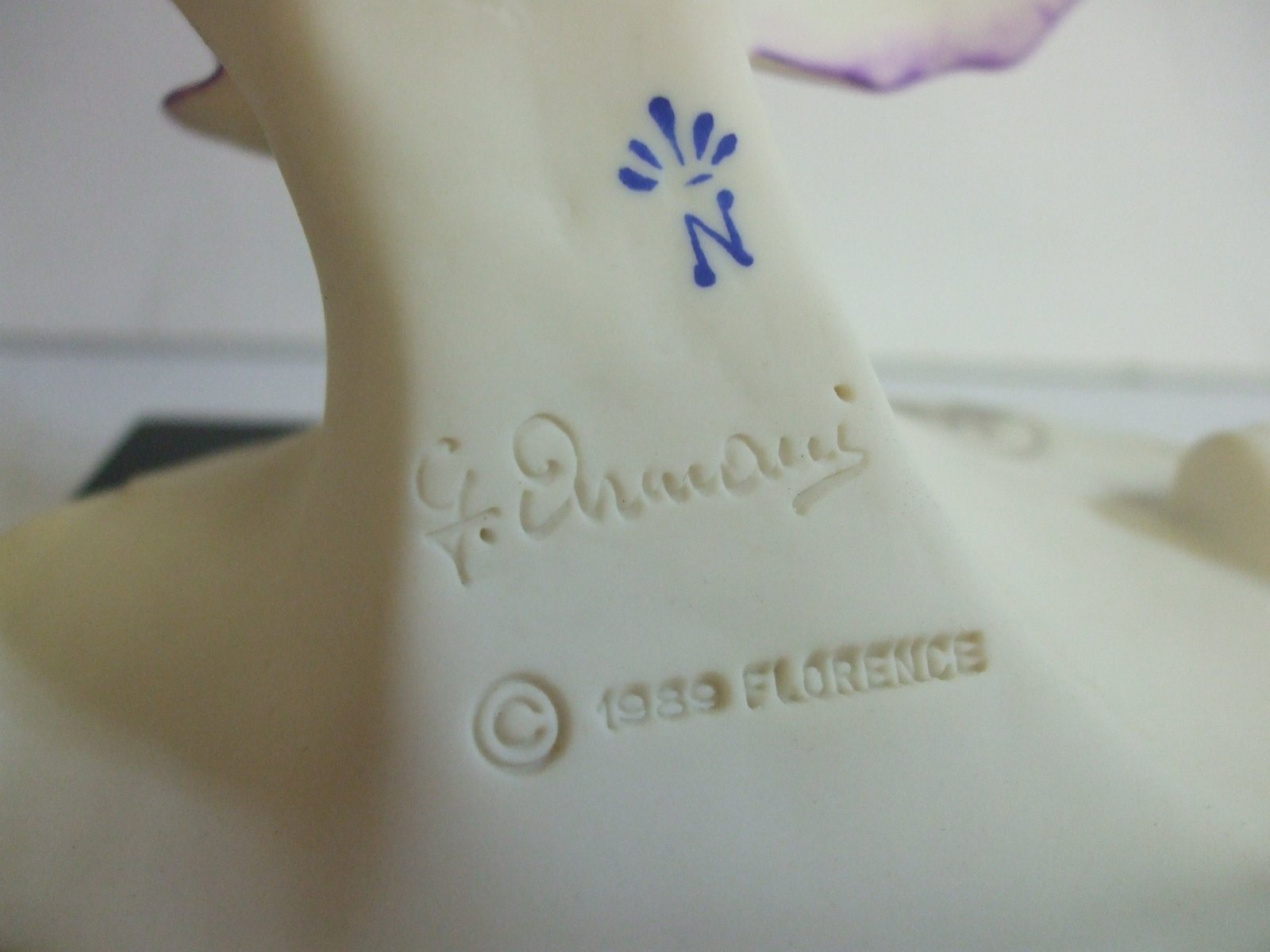 #ジョセッペアルマーニ Amazon.com: Giuseppe Armani Members Only 1990 AWAKENING Figurine