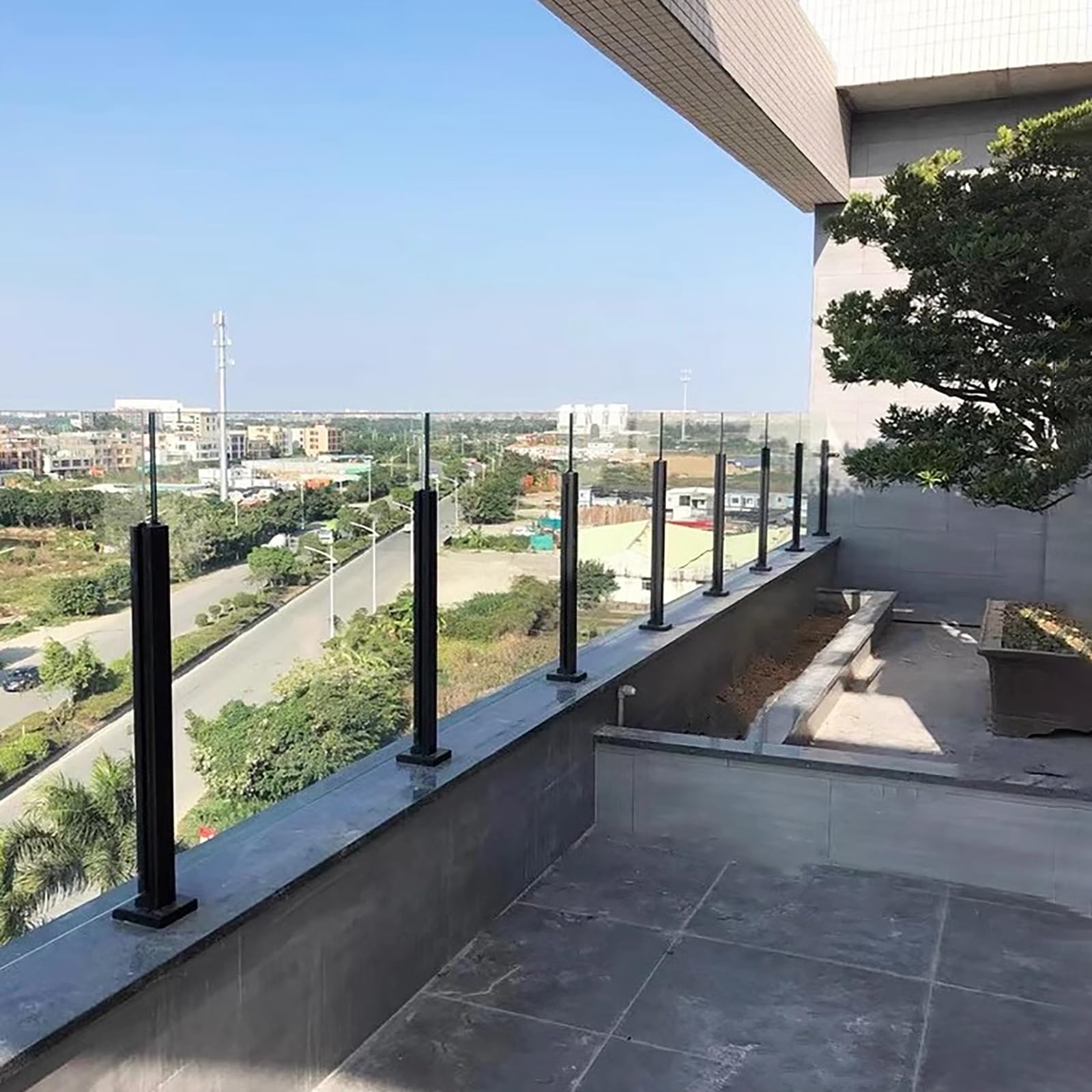Szklany Słupek Balustradowy - Szklany System Balustrad Tarasowych Topless z otworami na Szpilki do Tarasów, Bchodów, Balkonów, Basenów, Ogrodów i Patio - Kwadrat ze Stali Nierdzewnej