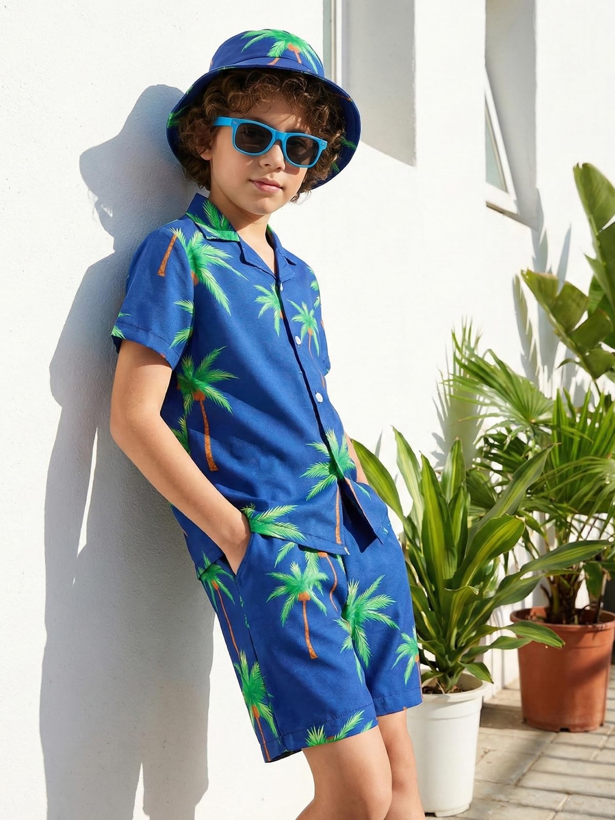 Hotfiary Completo hawaiano per bambini, set da 3 pezzi con pantaloncini con stampa tropicale, magliette e cappello, set estivo casual con risvolto, top e pantaloni a maniche corte, vestiti per 5-14