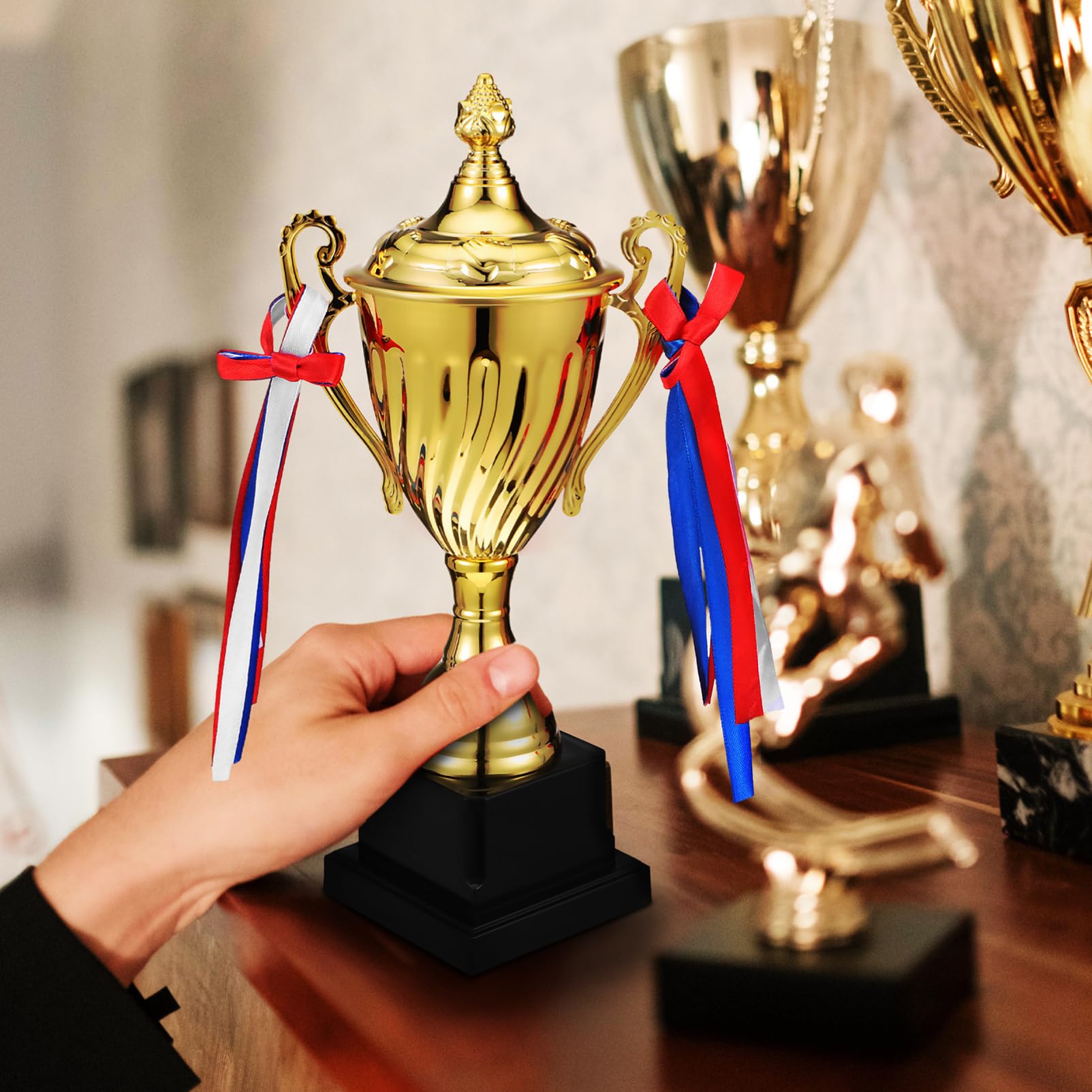 WOONEKY Copa Grande de Metal para Deportivas Premios de Fútbol y Baloncesto con Base Estable y Diseño Elegante