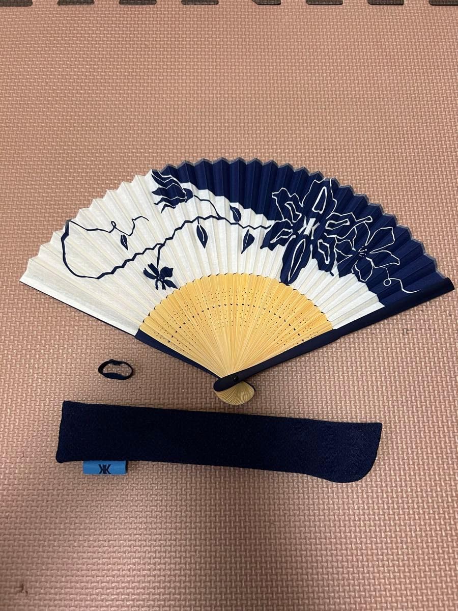 Amazon.co.jp: 吉川晃司LIVEグッズ 扇子とタオル 品 : おもちゃ