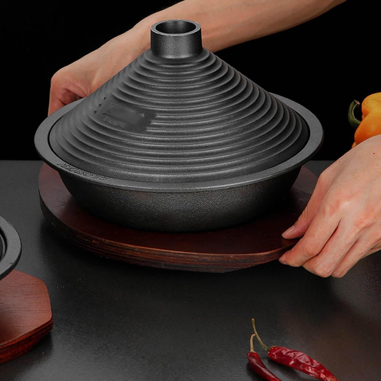 Marokkanischer Tajine-Topf Mit Tablett – Gusseisen, Antihaftbeschichtet, Induktionsgeeignet, Unverzichtbar Für Die Küche Für Gasherde, Konischer Deckel Für Geschmackvolles Kochen(Size:28cm)