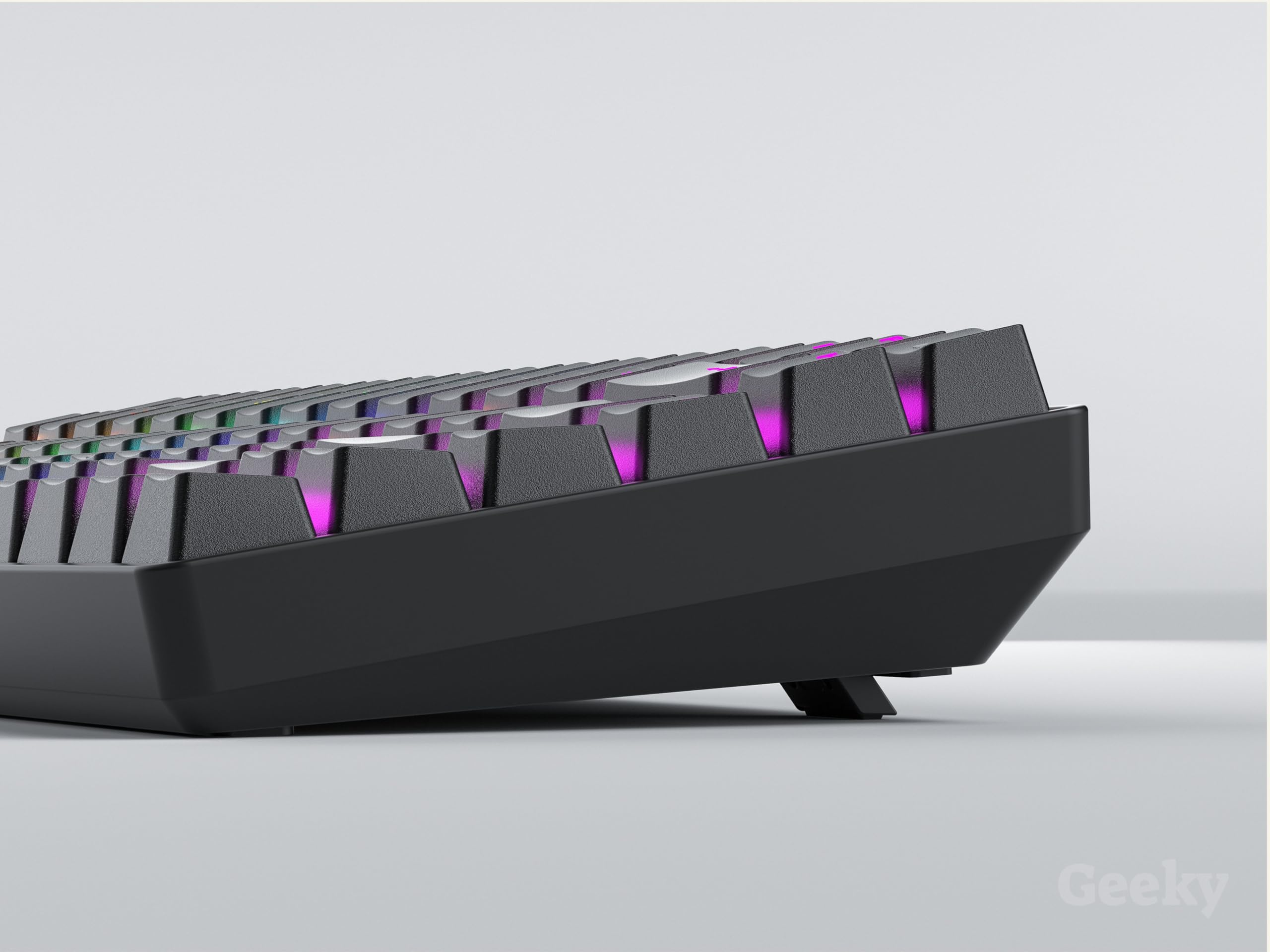 Geeky GK75 75% | Hot Swappable Tastiera da Gioco Meccanica | 84 Tasti Multi Colore RGB LED Retroilluminati per Gaming su PC/Mac | ANSI US Tastiera Americana (Nero, Mechanical Black)