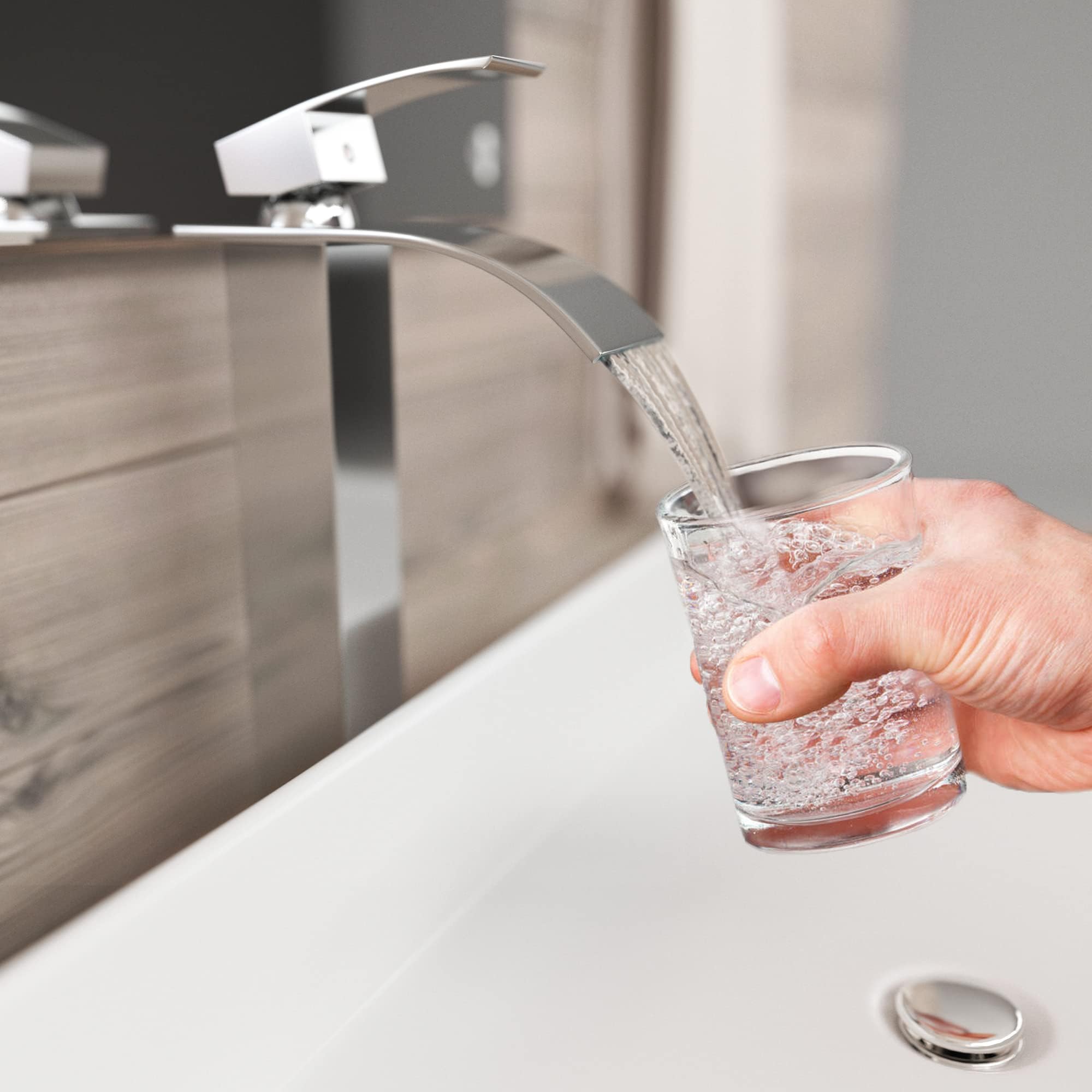 Rubinetto Bagno Lavabo Alto,Miscelatore Lavabo Bagno Moderno,Rubinetto Sottolavello Acqua Calda e Fredda,Viene Fornito con Tubo da 3/8" lungo 60 cm