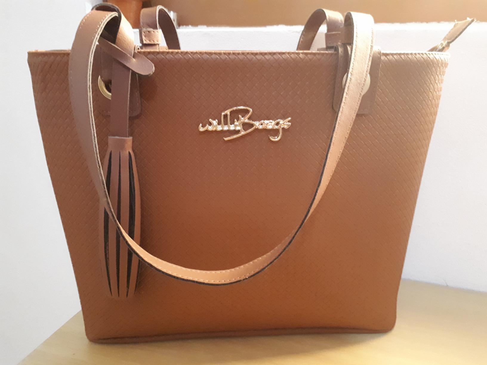Kit Bolsa Feminina Tipo Sacola + Necessaire Willibags