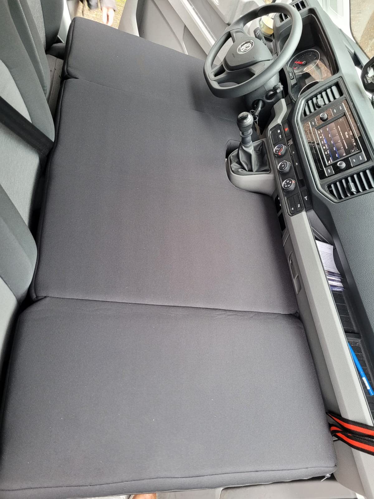 BREMER SITZBEZÜGE łóżko kempingowe dla kierowcy, kompatybilne z VW Crafter 2 Man TGE 2017, akcesoria do kampera, na kemping, akcesoria
