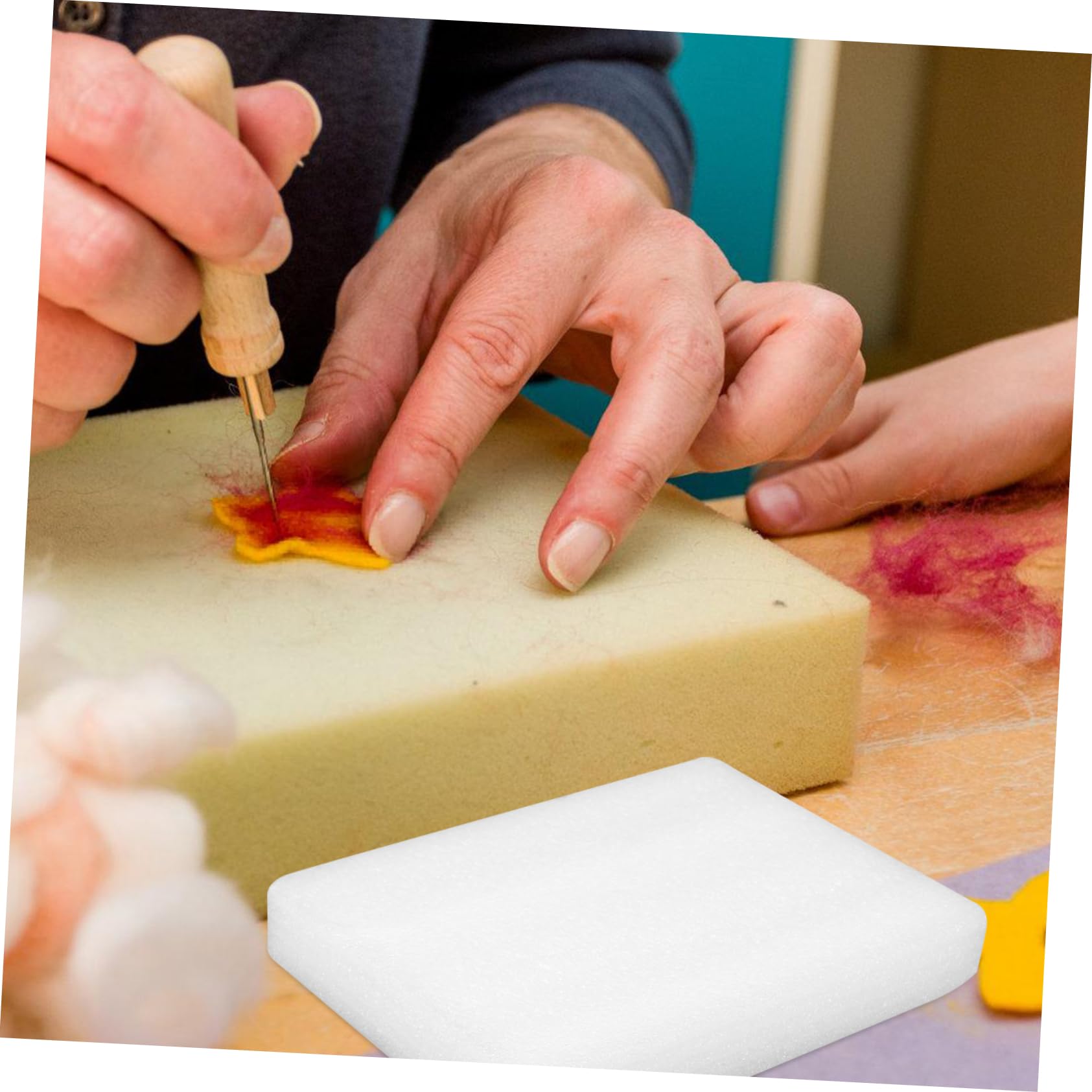 Gogogmee Needle Felting Craft Kit 6pcs Wool Felt Mats Felt Needle Pad Wool Felting Foams Cushion