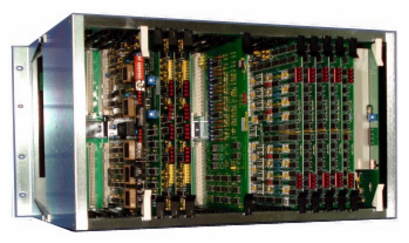 Alpha Communications CB901EX-008 Central Exchange Unit 8 Cap.; Each CB901 Master Contains 15 Links; 7 Programs and 2 Alarms Channels; Maximum 240 per CPU; Clear 2-Way Communications