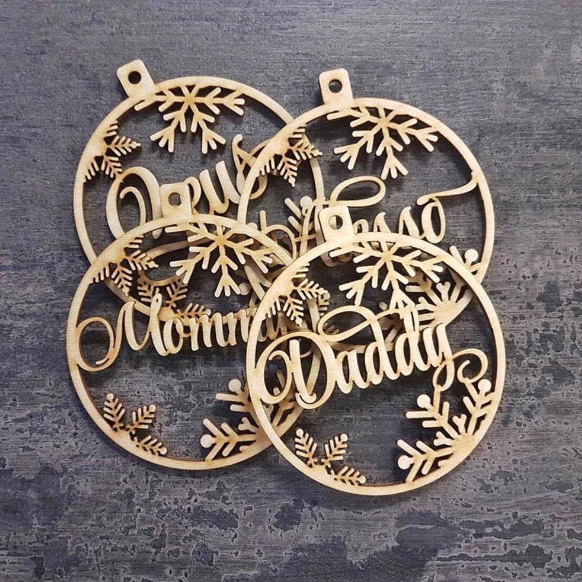 Flocons de Neige personnalisés Flocons de Neige décoration en Bois Pendentif ， Cadeau de Boule de nom découpé au Laser-9 cm, 5 pièces