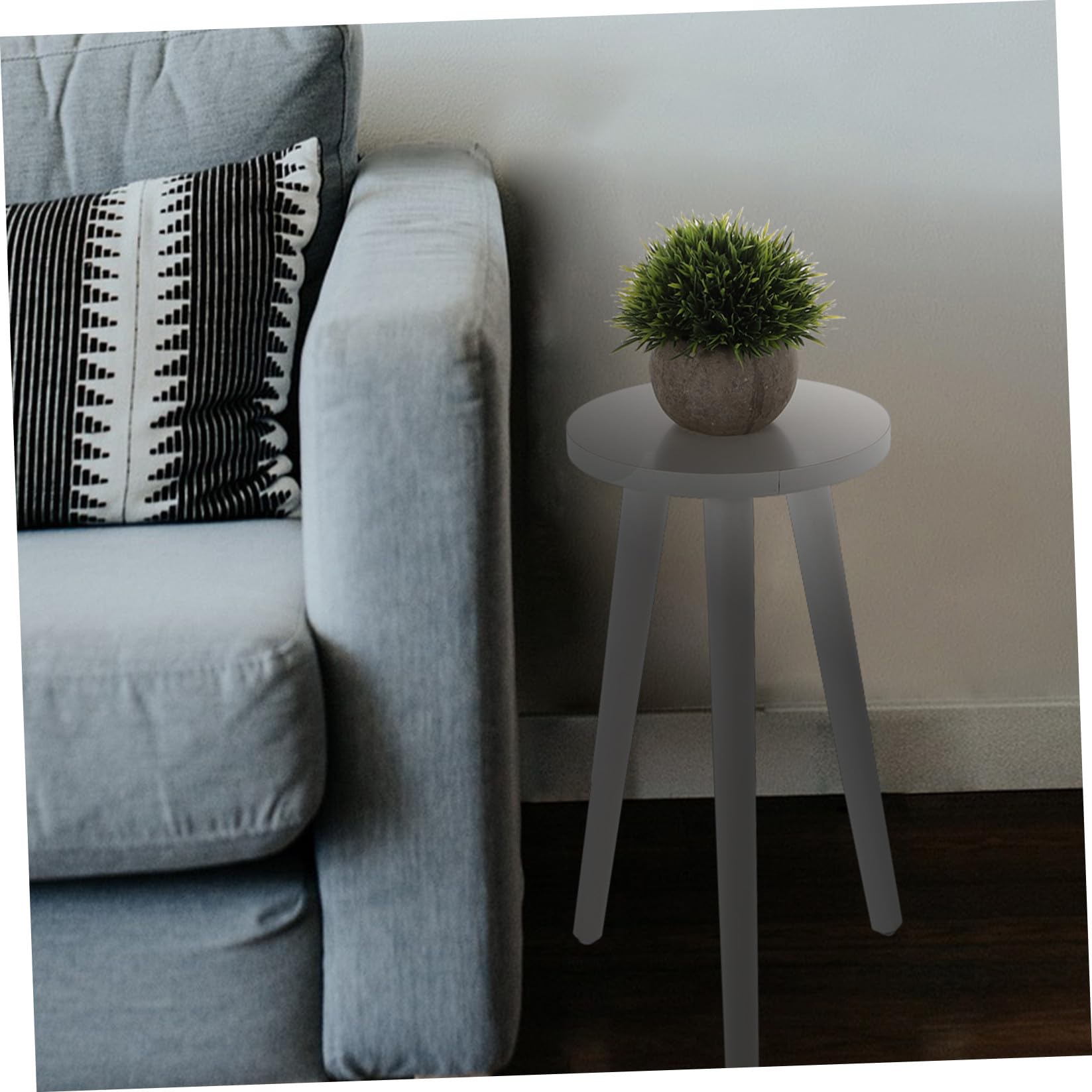 Kisangel Weißes Blumentopfregal aus Synthetischem Material mit 3 Stabilen Stützpunkten Pflanztisch zum Schutz der Zimmerpflanzen im Wohnzimmer und Eingangsbereich