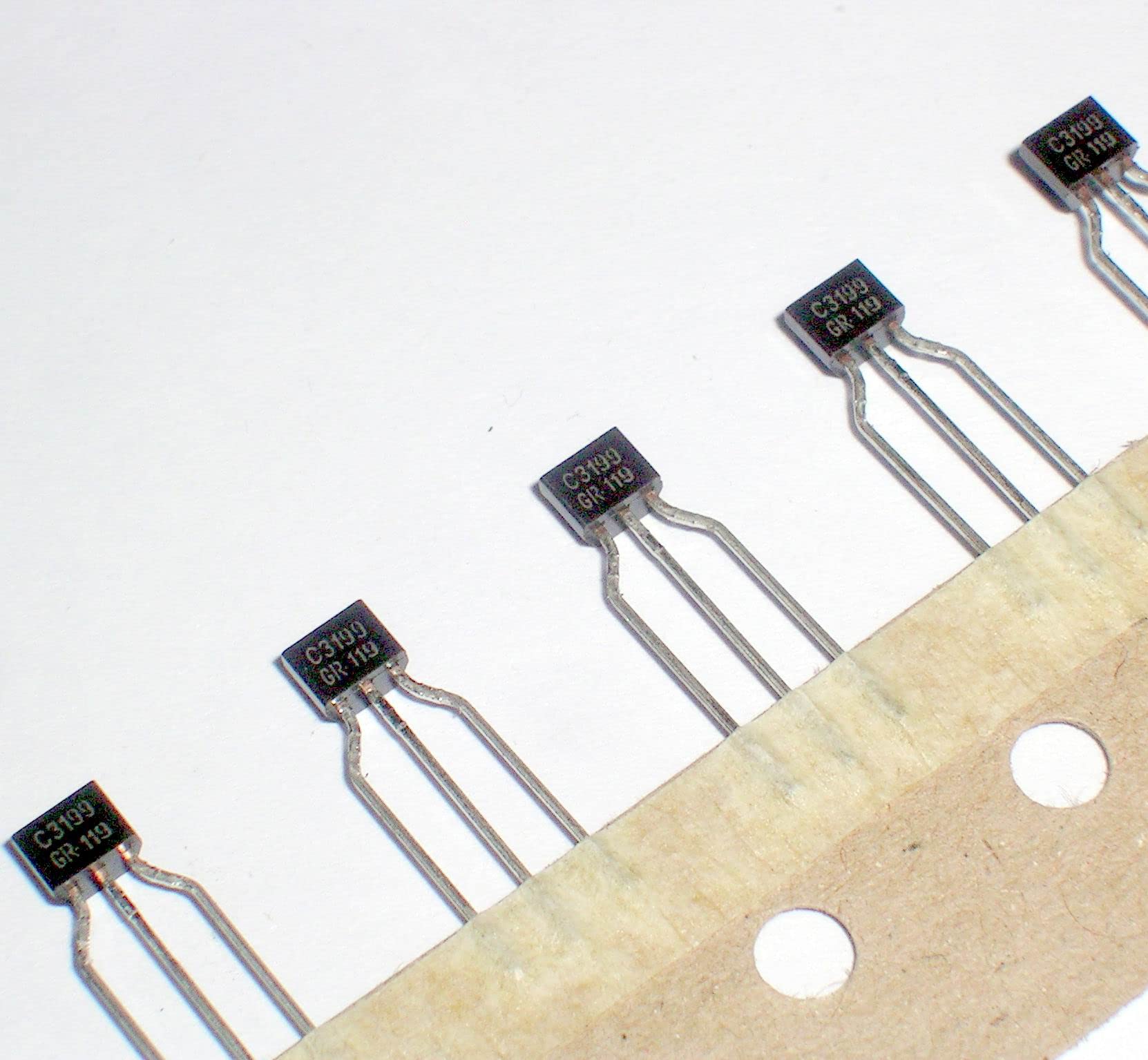 50pcs KTC3199-GR C3199-GR C3199 Transistor TO-92S