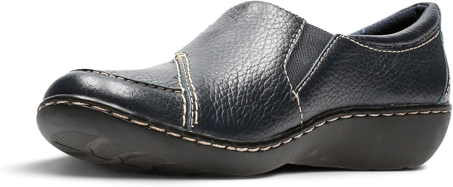 Clarks Women's Ashland Lane Q Slip-On Loafer 6 X-Wide Navy