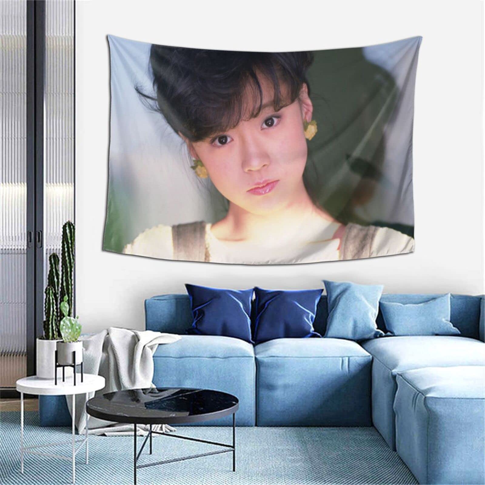 Amazon.co.jp: 中森明菜 タペストリー 壁掛け 壁飾り 装飾布