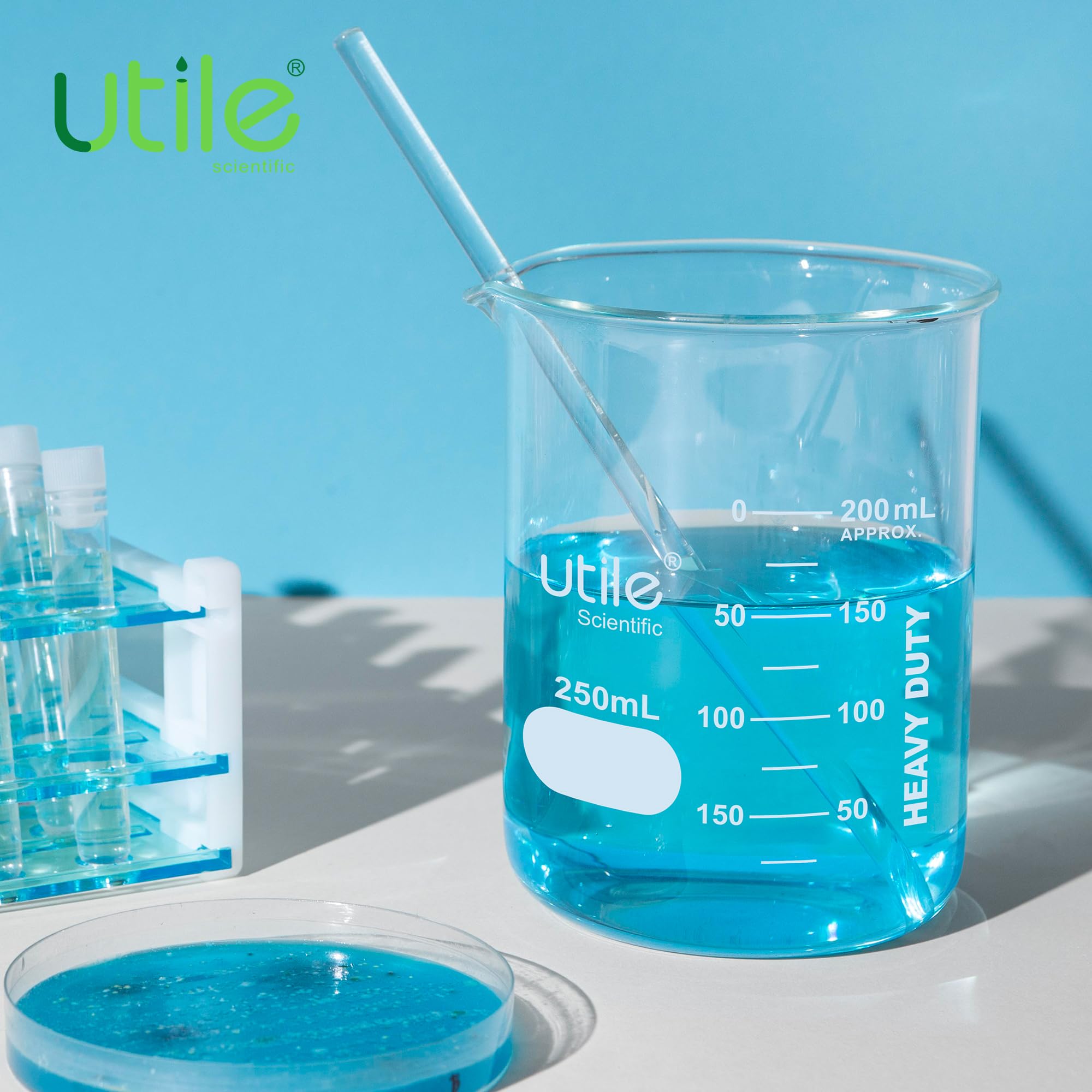 Utile Set di 6 bicchieri di vetro da 250 ml, bicchieri in vetro chimico, a bassa forma, borosilicato 3.3, bicchieri da laboratorio con graduazione stampata, 4000.0250.6