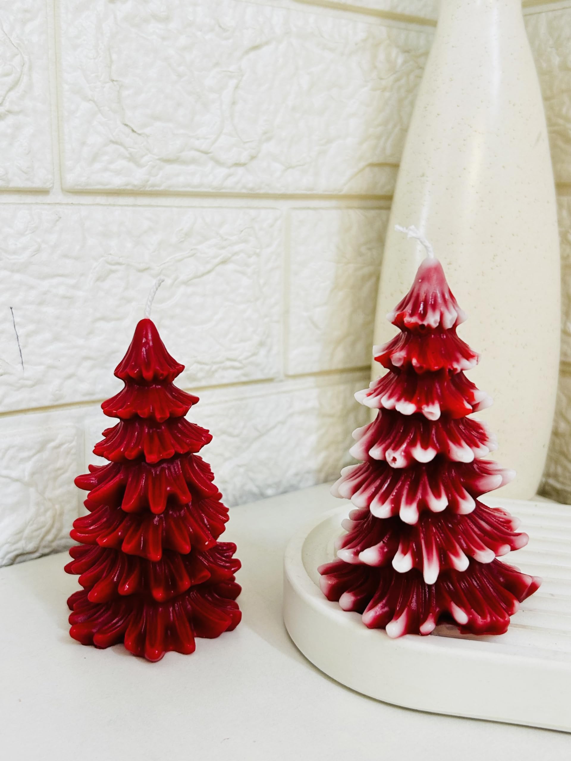 Red Christmas Candles - Vanilla Scented Gift Set -1 Red Christmas Candles - Vanilla Scented Gift Set -1