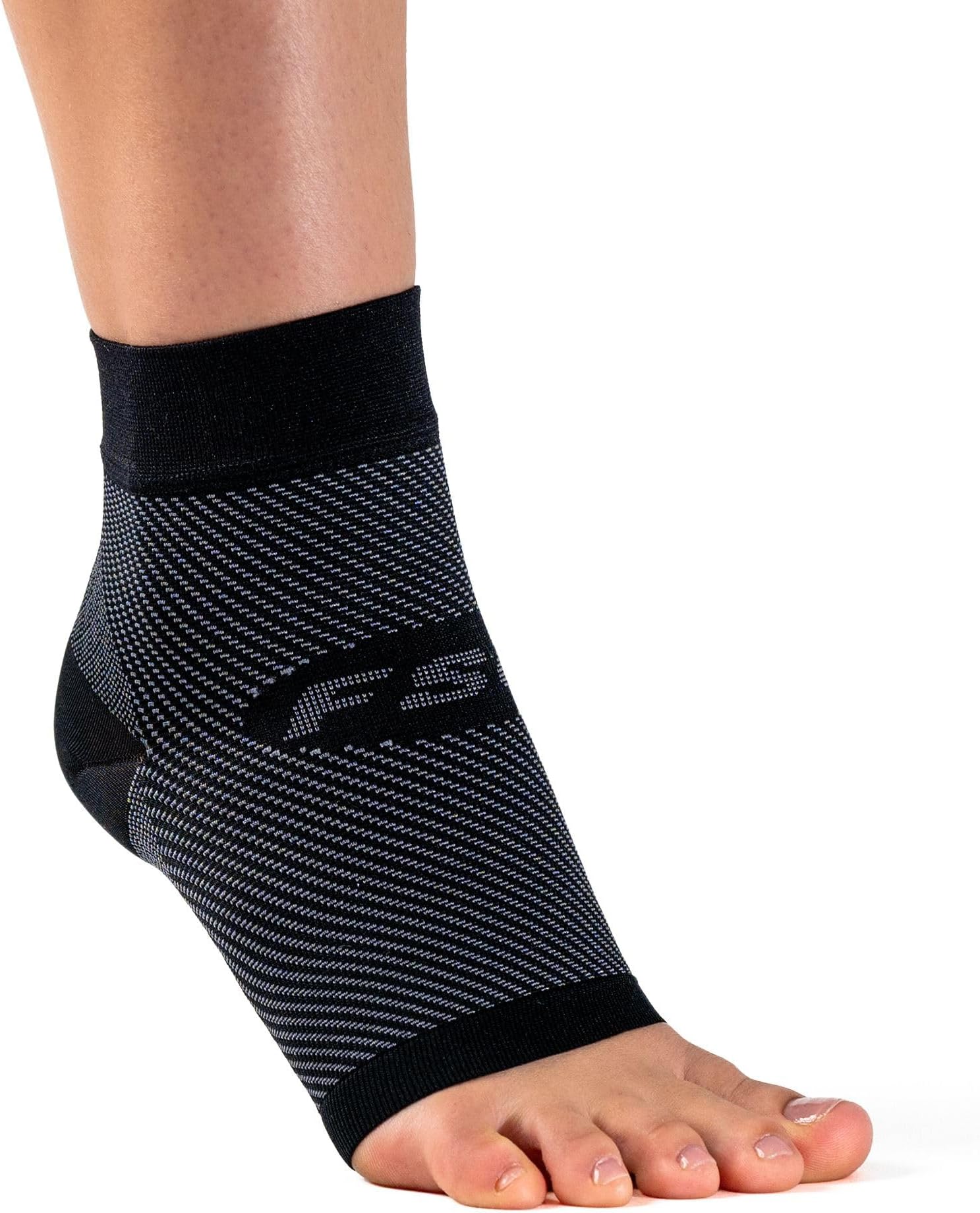 OS1st FS6 Performance Single Foot Sleeve for Plantar Fasciitis Pain Relief, Heel Pain and Arch Support