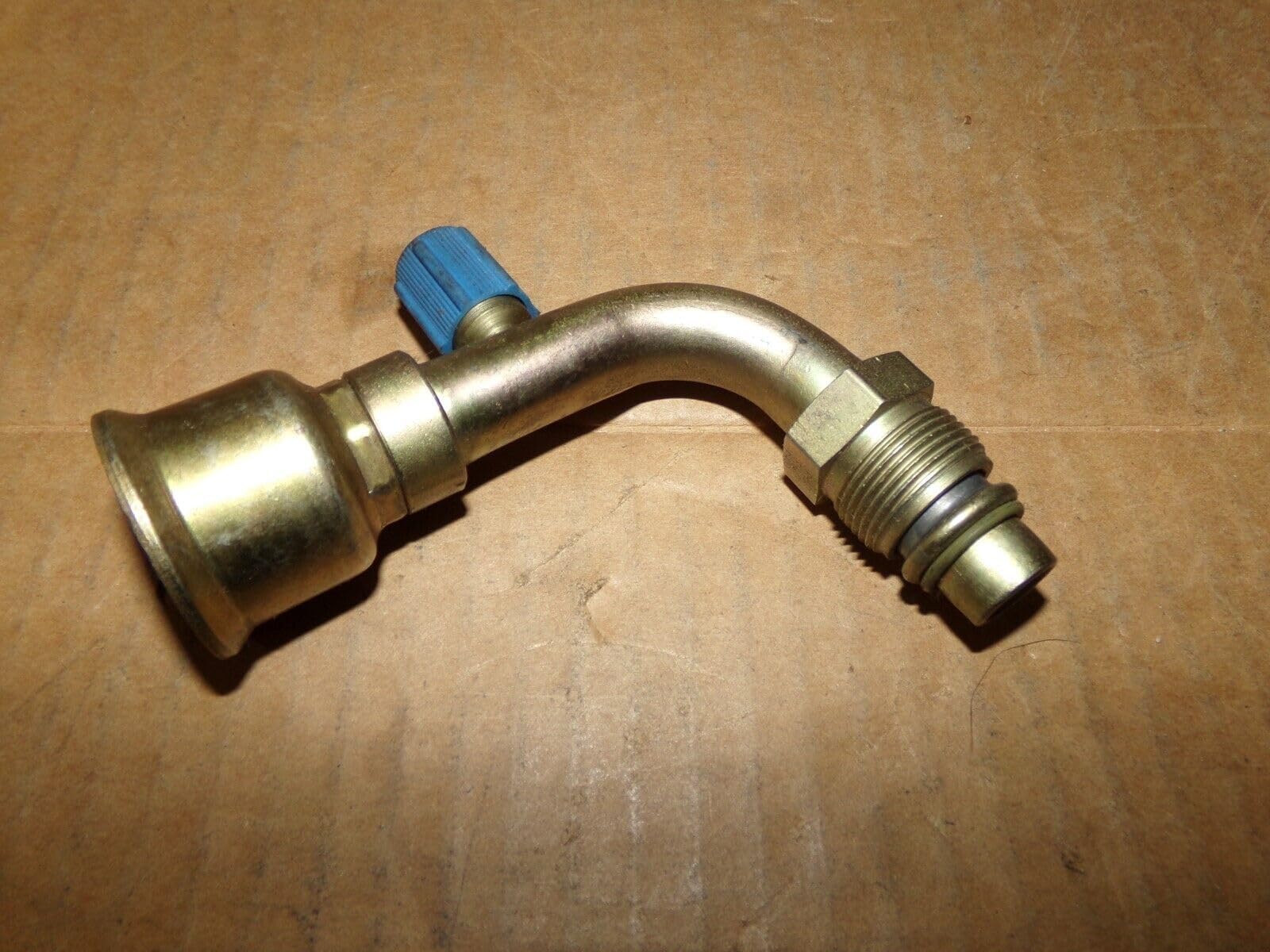 Parker15L26-10-12-PT Female Sw Elbow 5/8 Tube-O X 3/4 Hose w/Chg Pt
