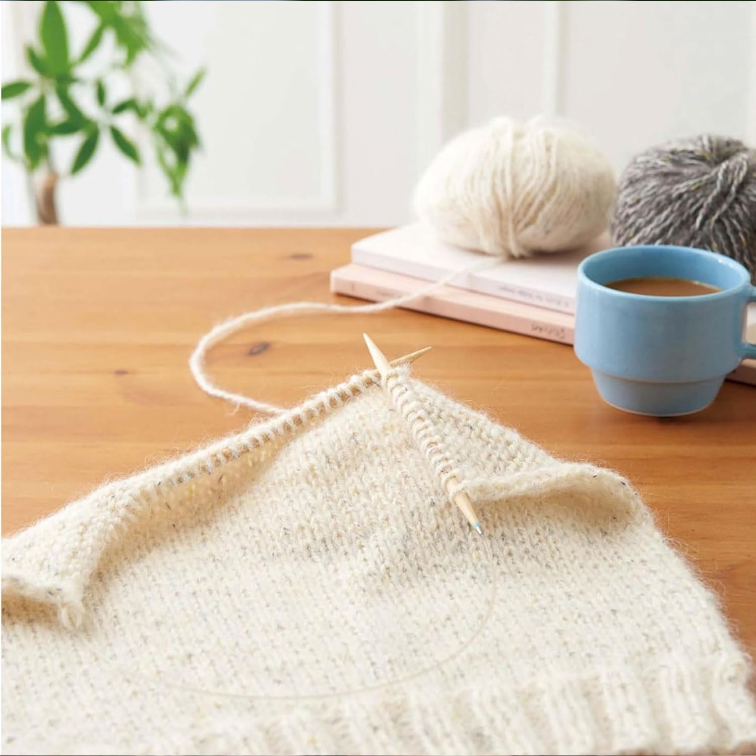 YXHZVON 9 Coppie Ferri da Maglia Circolari Bamboo 60cm, Ferri da Maglia a Doppia Punta, Set di Ferri da Maglia Circolari bambù per Principianti e Professionisti（2,5/3,5/4,5/5,5/6/7/8/9/10mm）