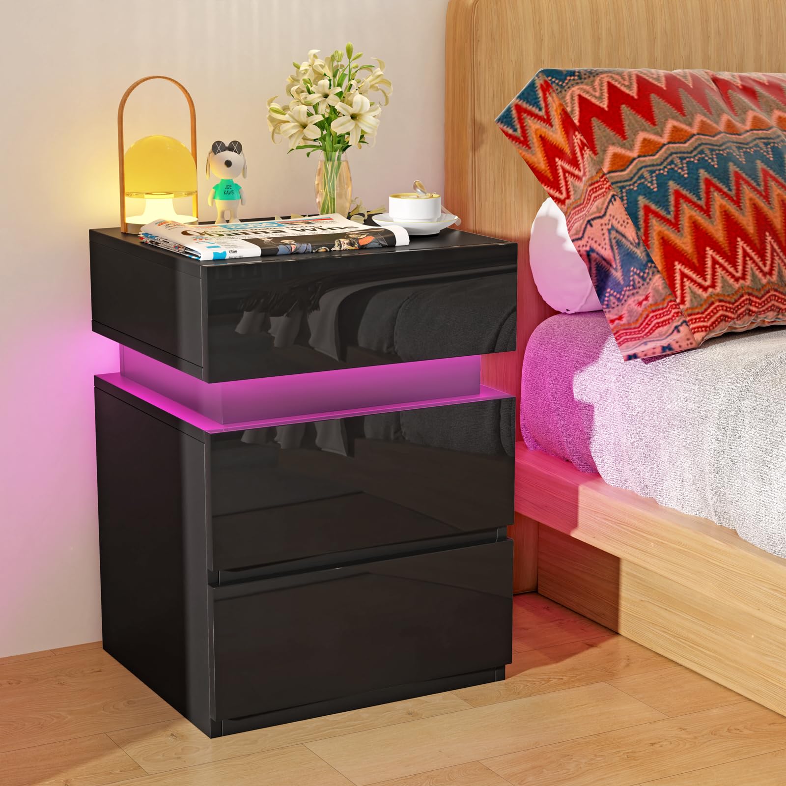 Mesitas de Noche con LED, Mesas Auxiliares, 3 cajones y 16 Colores LED Adecuada, Mesillas de Noche para Cualquier Cama y Dormitorio Negras 40x35x55 cm