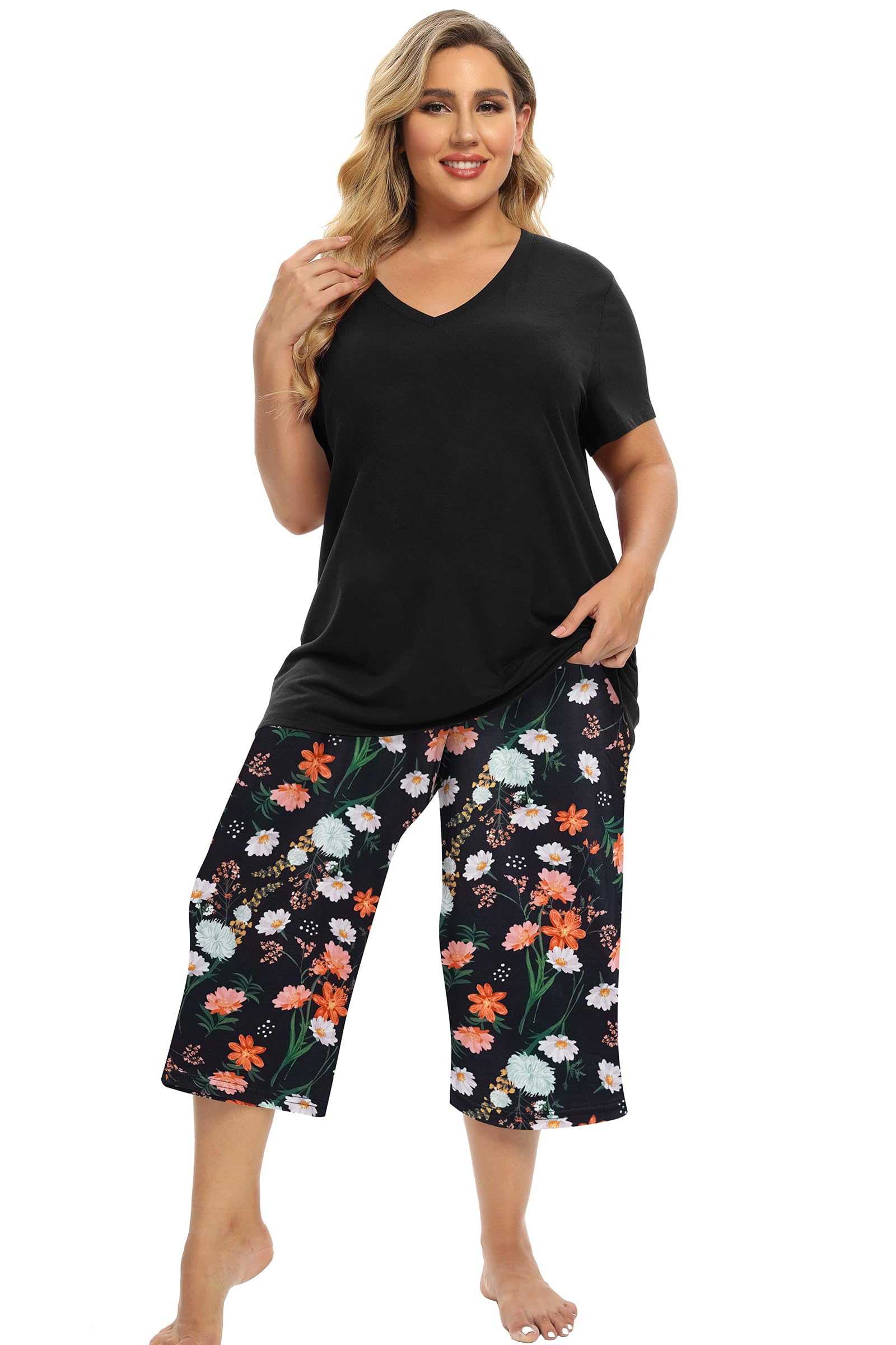 Women's Pajamas Set Soft V Neck Sleepwear Top and Capri Pj Lounge Sets Cartoon Heart Shape Cat Nighty Plus Size