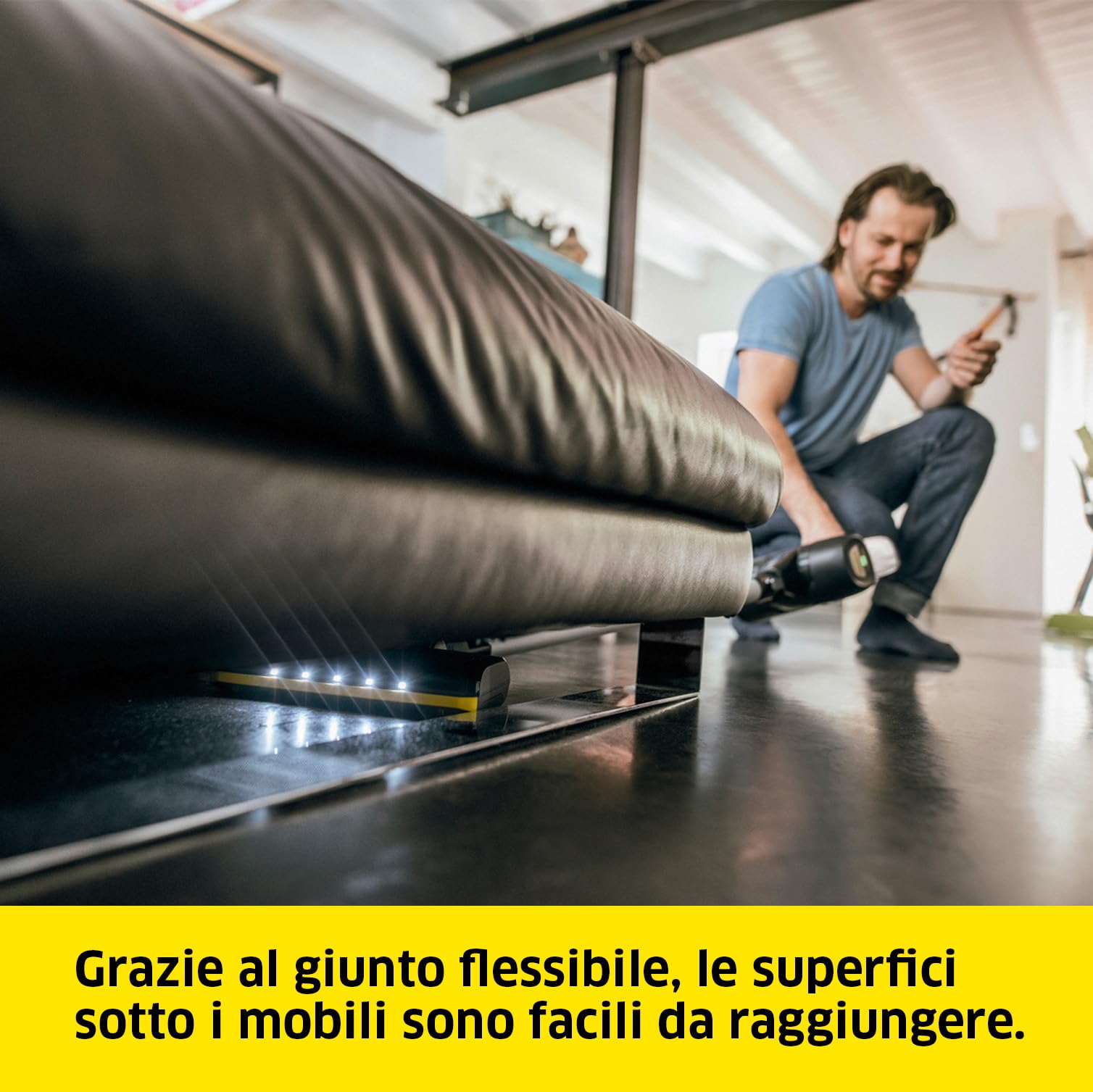 KÄRCHER Aspirapolvere senza fili VC 6 Cordless ourFamily, 2 livelli di aspirazione, 50 minuti di autonomia, peso: 2,8 kg, batteria da 25,2 V, supporto a parete con funzione di ricarica