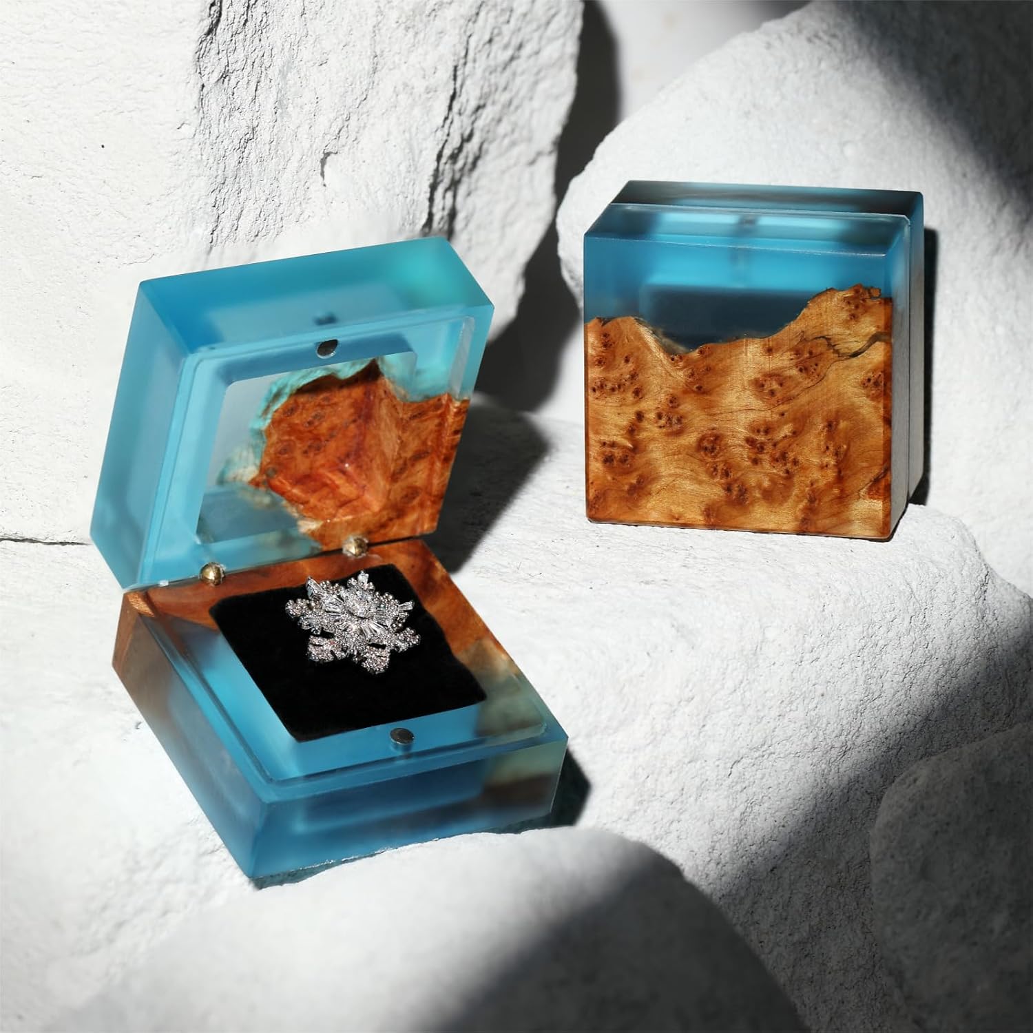 Wedding Ring Box,Sage Green Engagement Ring Box for Proposal with Single Slot Handcrafted, Made of Wood and Resin, Wedding Ceremony, Jewelry Organizer