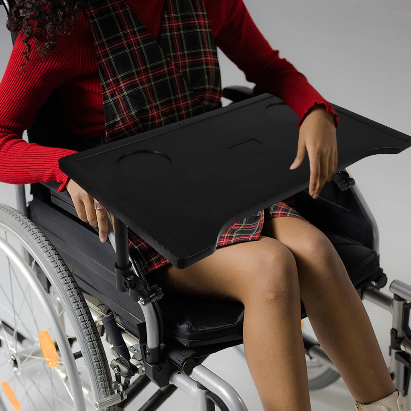 Tavolo Pieghevole con Superficie Comoda in Plastica Nera per Sedia a Rotelle Leggero e Portatile per Pranzi Indoor e Outdoor per Adulti
