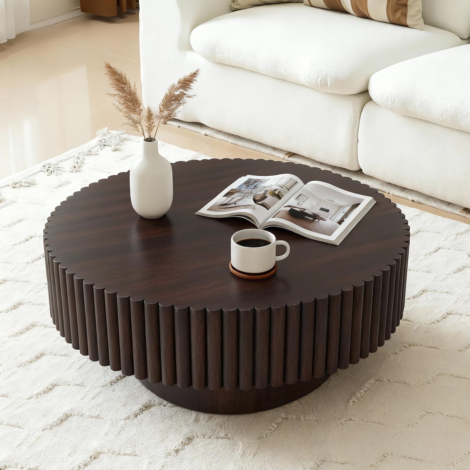 Rovibek Fluted Round Coffee Table, 31.5" Modern Wooden Coffee Table with Fluted Base, Circle Accent Center Table for Living Room Apartment Office