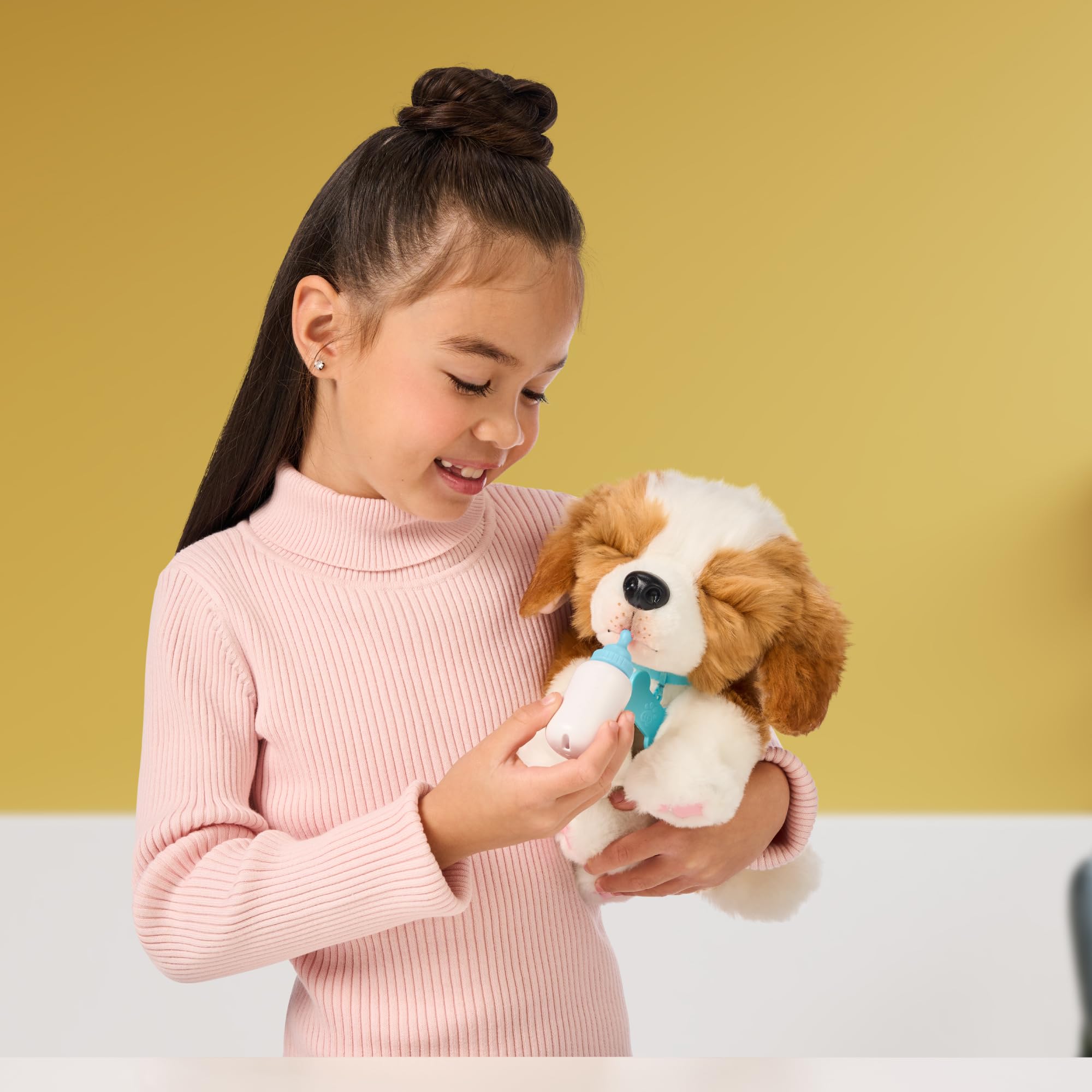 Little Live Pets - My Really Real Puppy, Mascota de Juguete, 50 Sonidos y Reacciones, Cachorro con Pelaje Suave y Ojos Que se Cierran, Transportín y Biberón Incluidos, +4 años, Famosa (LP800000)